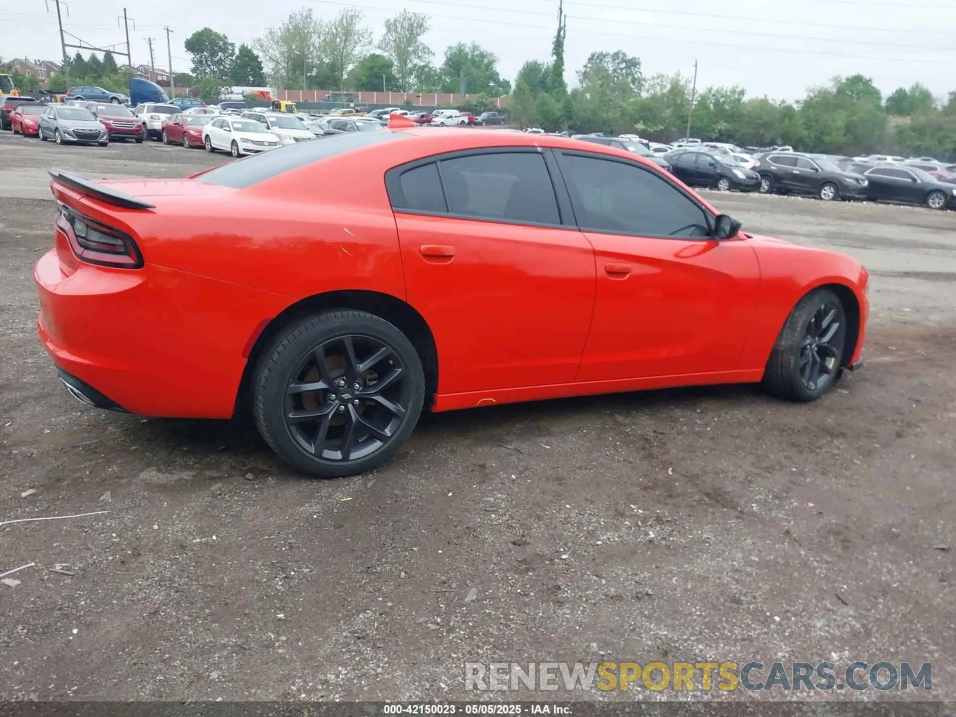 4 Photograph of a damaged car 2C3CDXBG0NH103687 DODGE CHARGER 2022