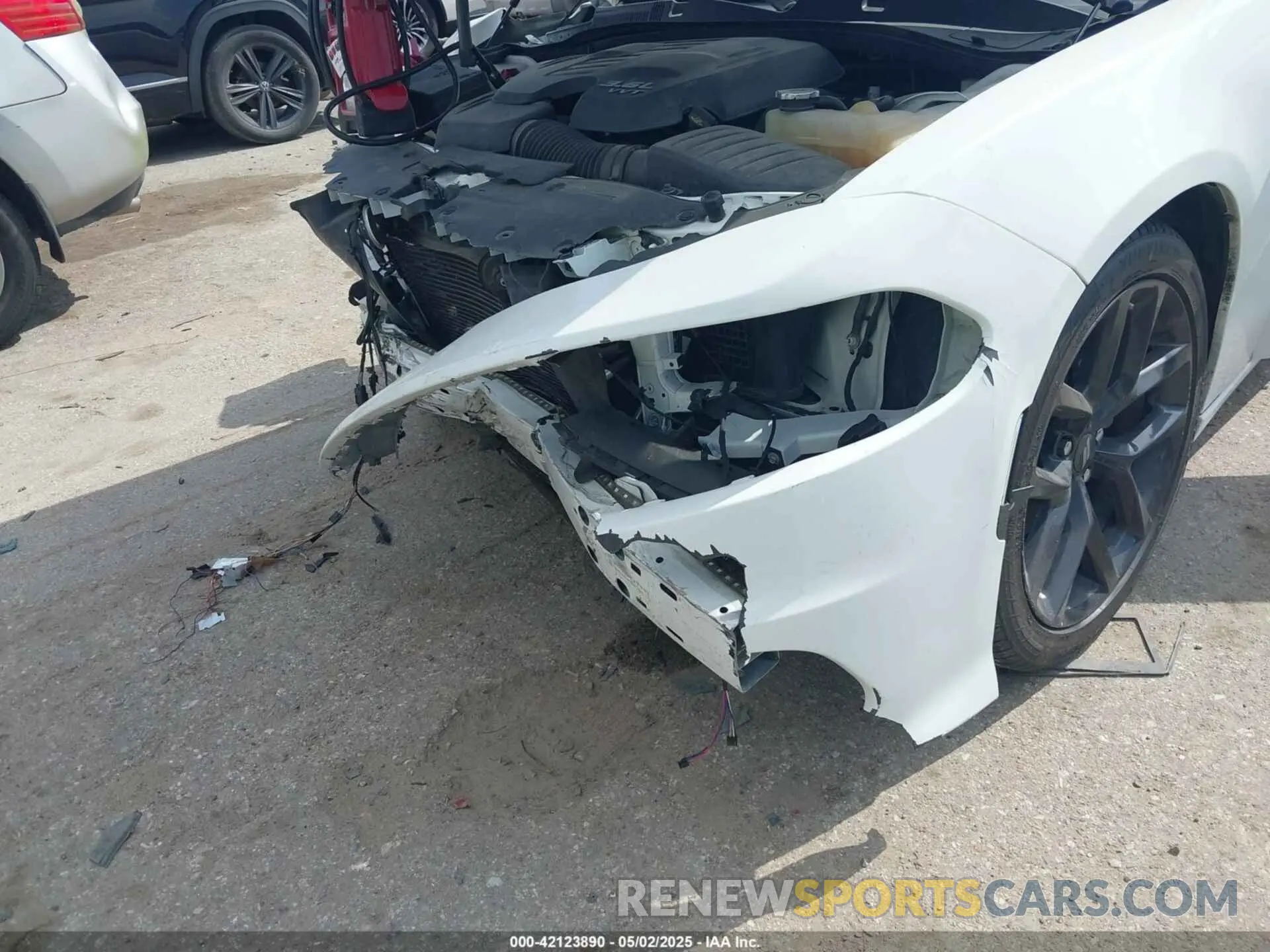 21 Photograph of a damaged car 2C3CDXBG0NH138911 DODGE CHARGER 2022