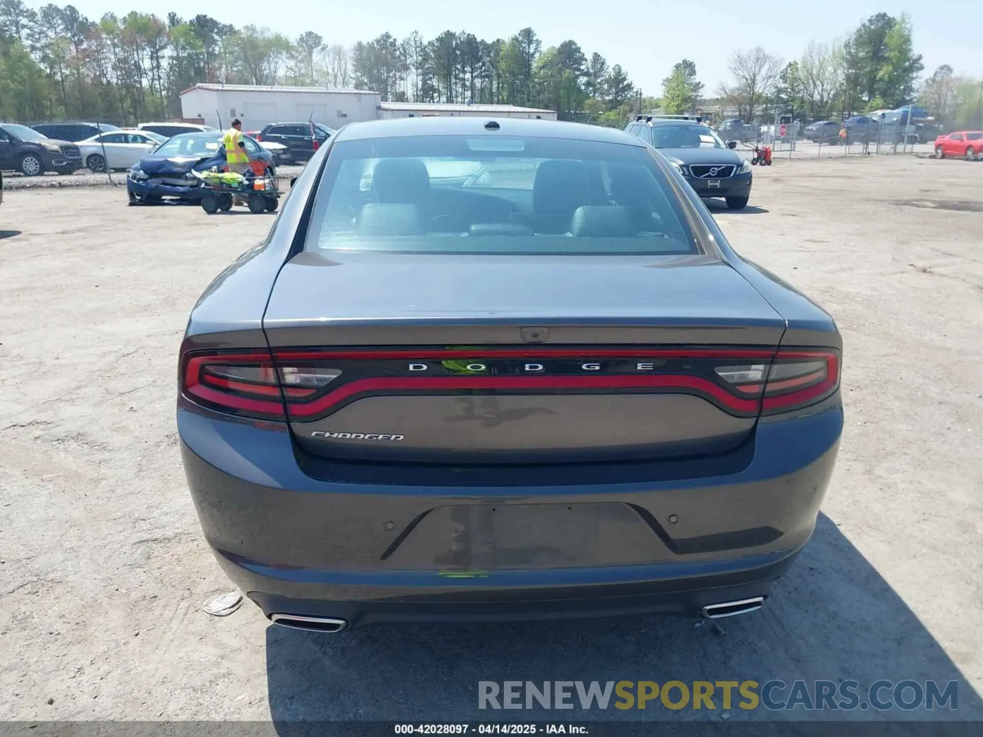 16 Photograph of a damaged car 2C3CDXBG0NH182780 DODGE CHARGER 2022