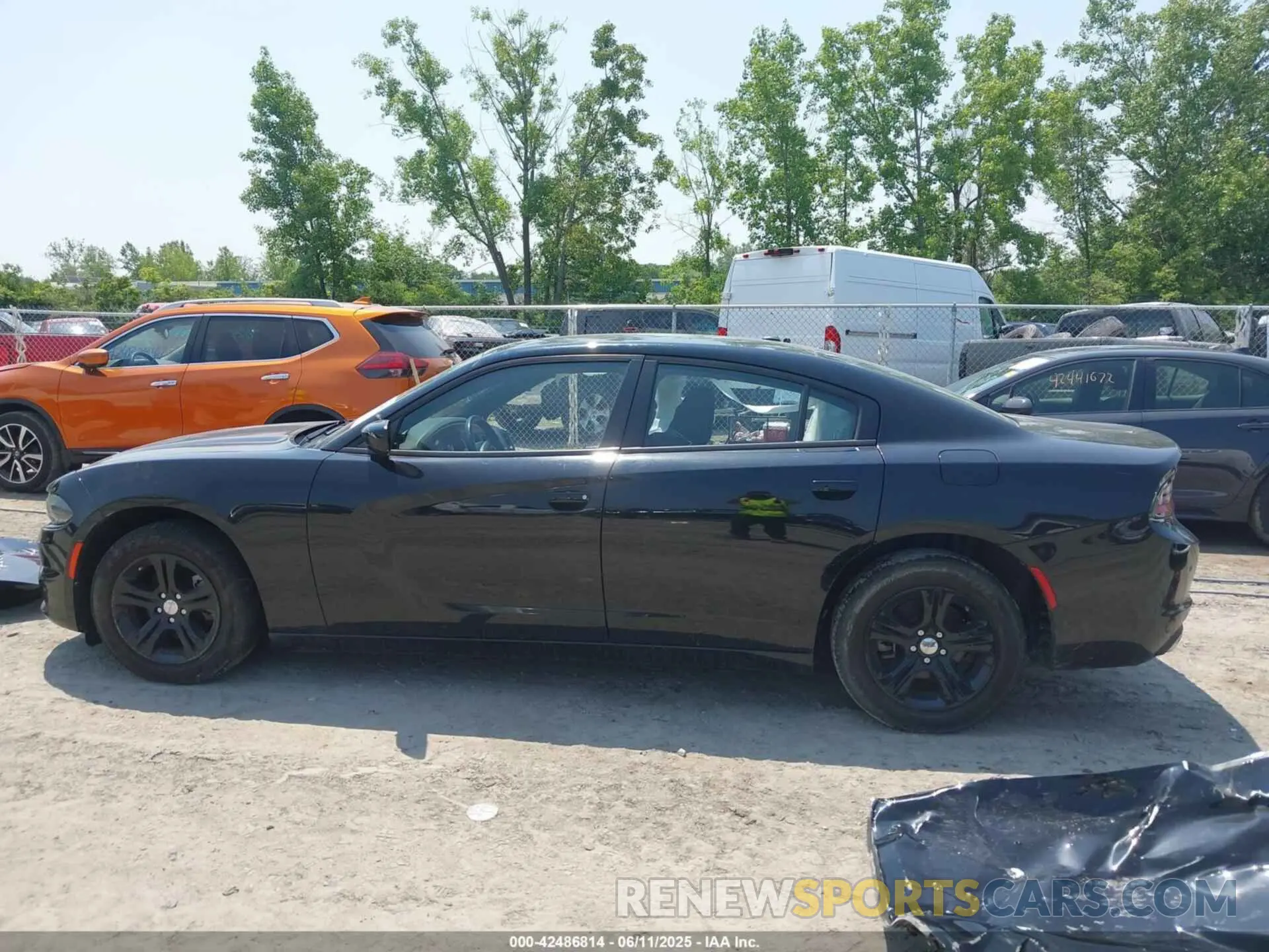 14 Photograph of a damaged car 2C3CDXBG0NH212599 DODGE CHARGER 2022