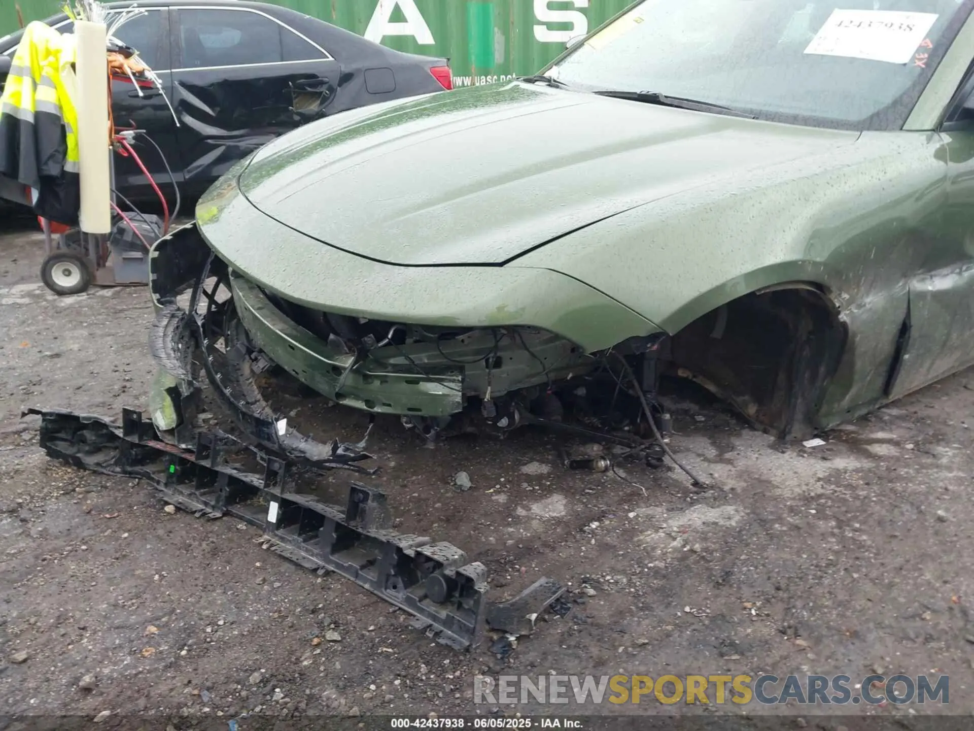 6 Photograph of a damaged car 2C3CDXBG0NH246090 DODGE CHARGER 2022