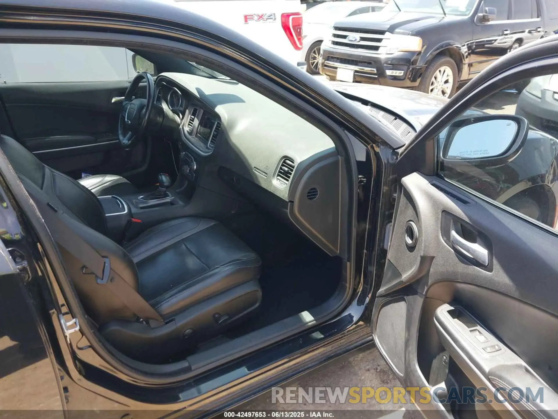 5 Photograph of a damaged car 2C3CDXBG1NH201532 DODGE CHARGER 2022
