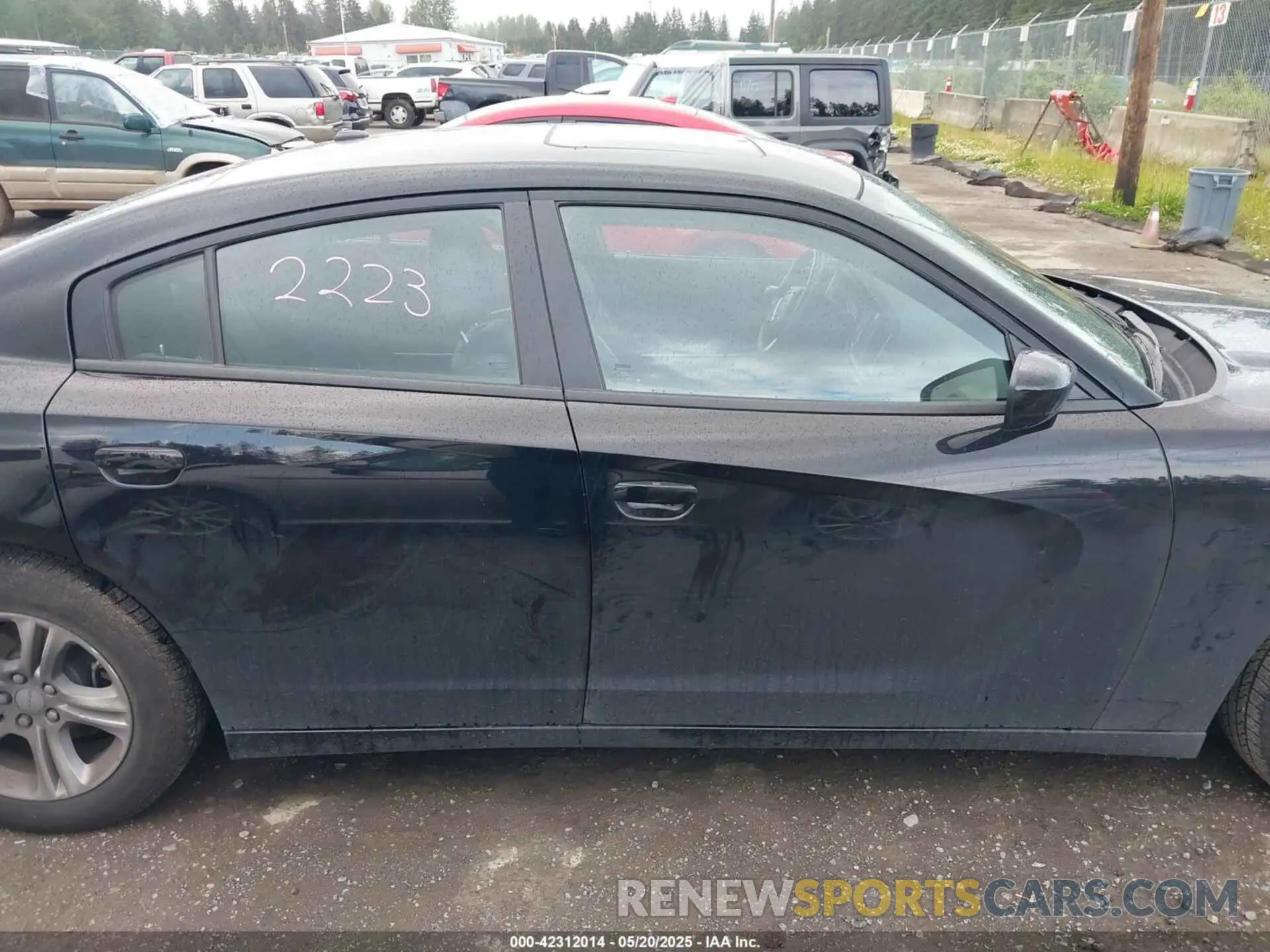 14 Photograph of a damaged car 2C3CDXBG3NH169280 DODGE CHARGER 2022