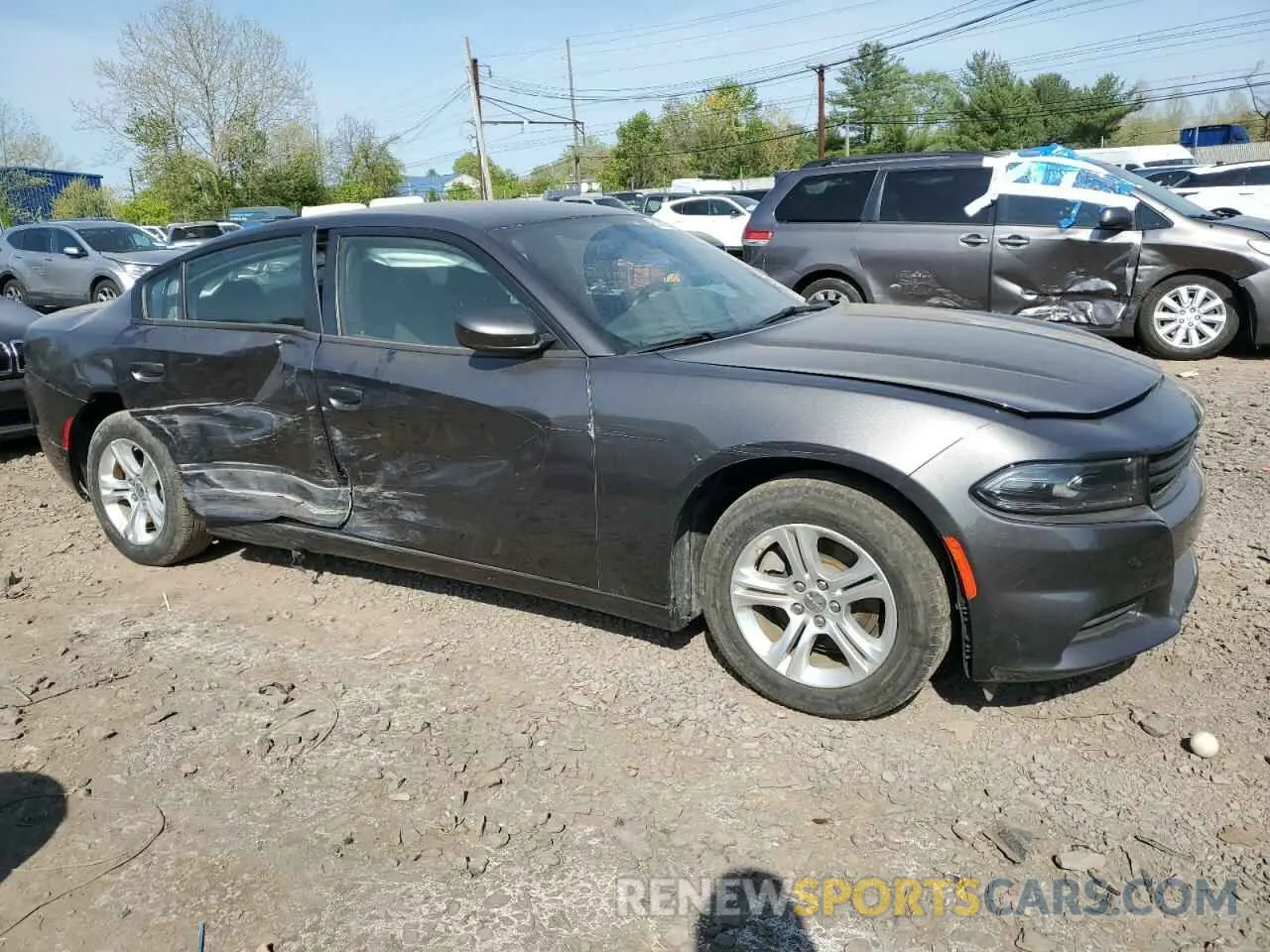 4 Photograph of a damaged car 2C3CDXBG3NH255298 DODGE CHARGER 2022