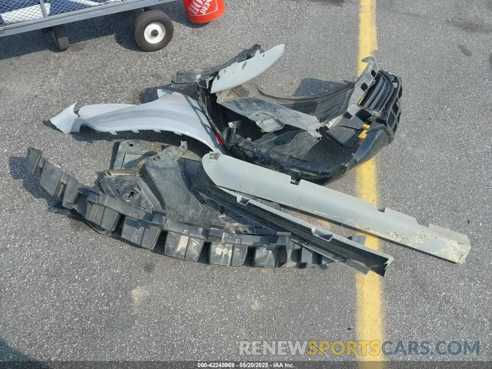 11 Photograph of a damaged car 2C3CDXBG4NH115275 DODGE CHARGER 2022