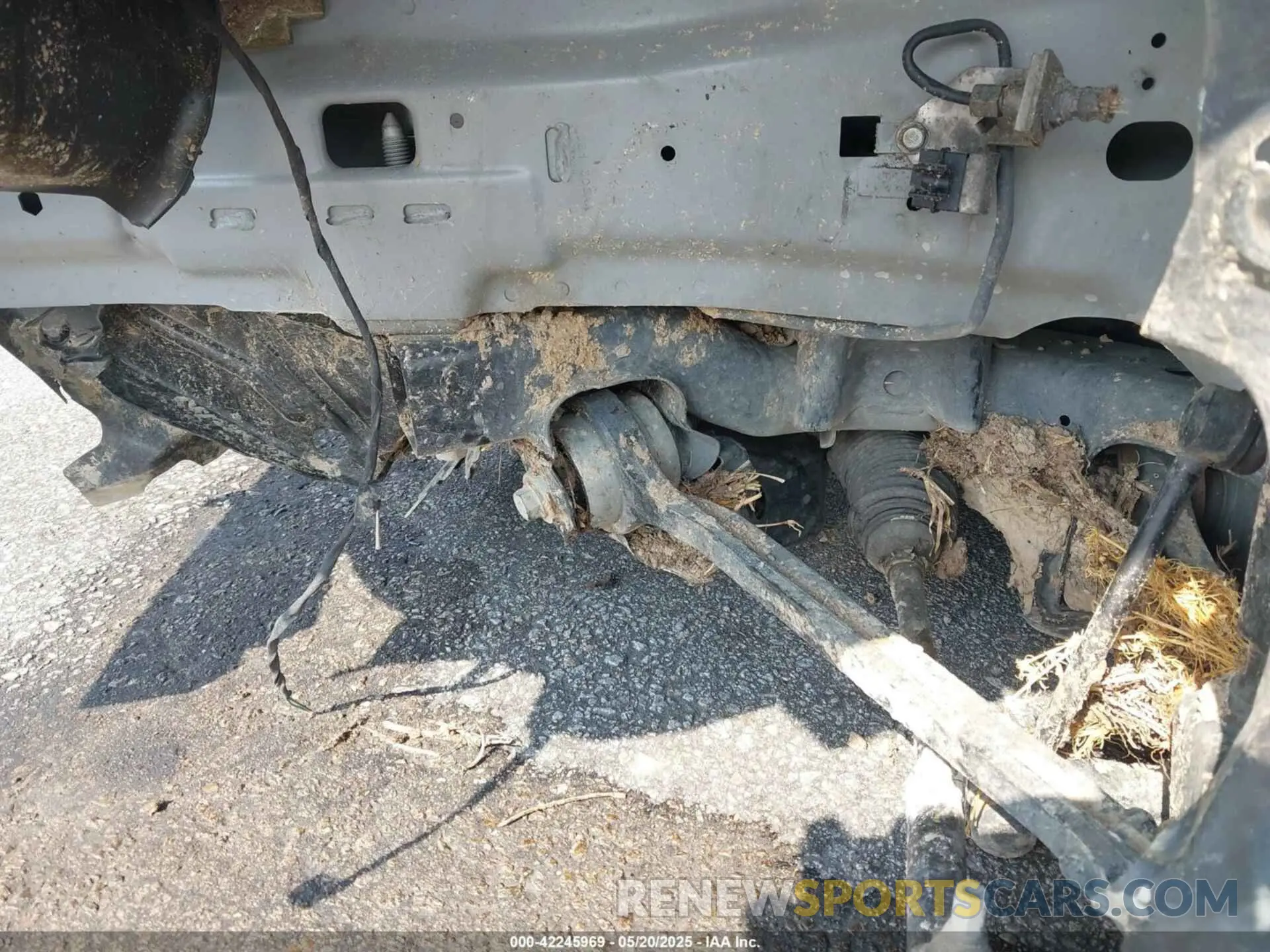 17 Photograph of a damaged car 2C3CDXBG4NH115275 DODGE CHARGER 2022