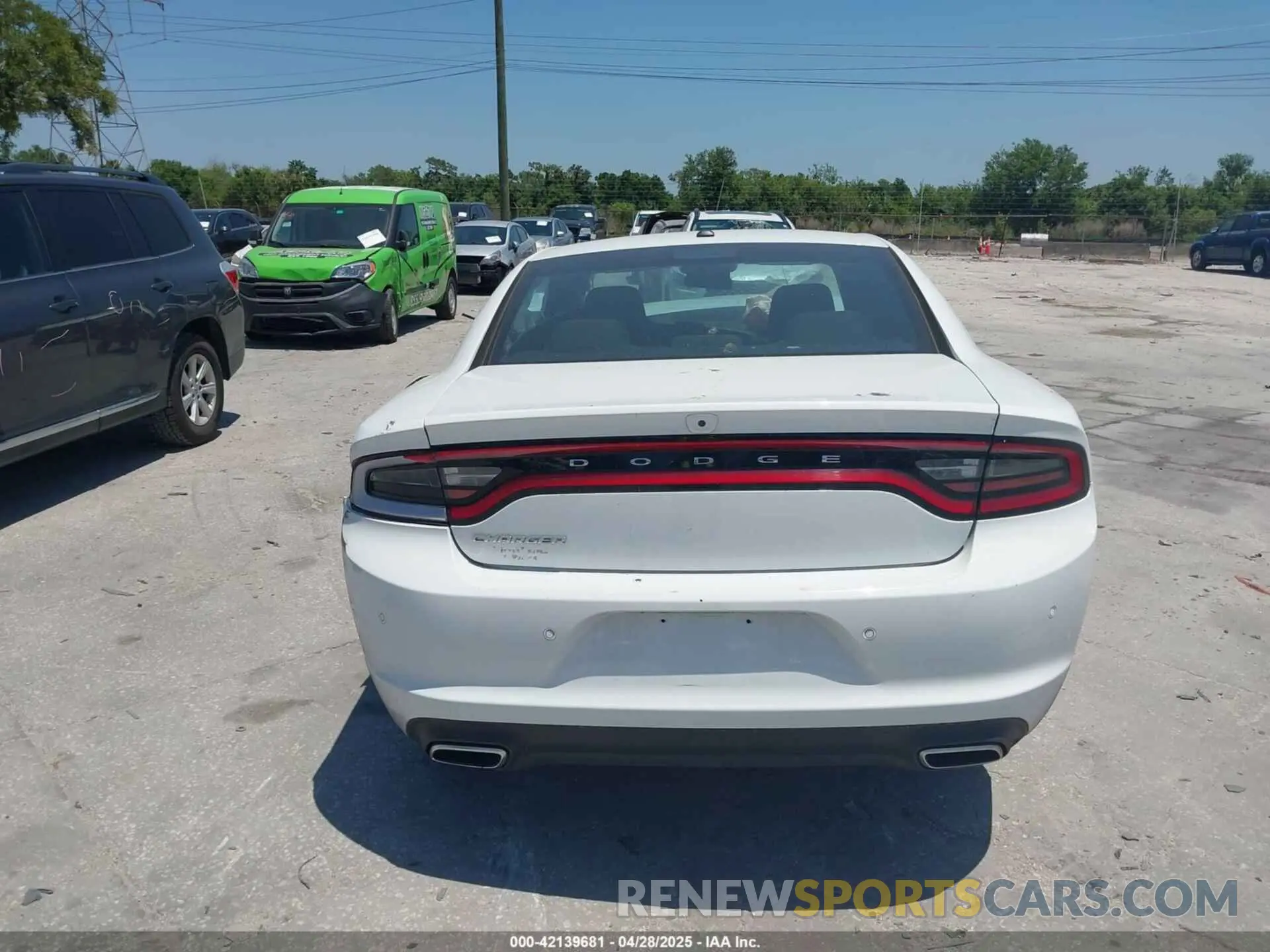 15 Photograph of a damaged car 2C3CDXBG5NH224506 DODGE CHARGER 2022
