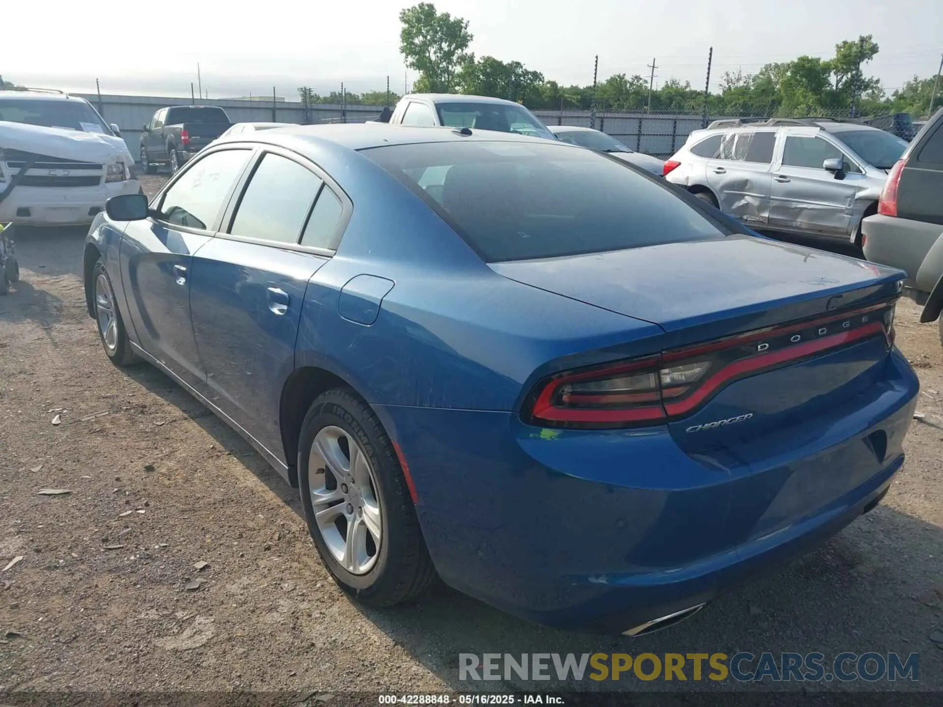 3 Photograph of a damaged car 2C3CDXBG5NH259076 DODGE CHARGER 2022