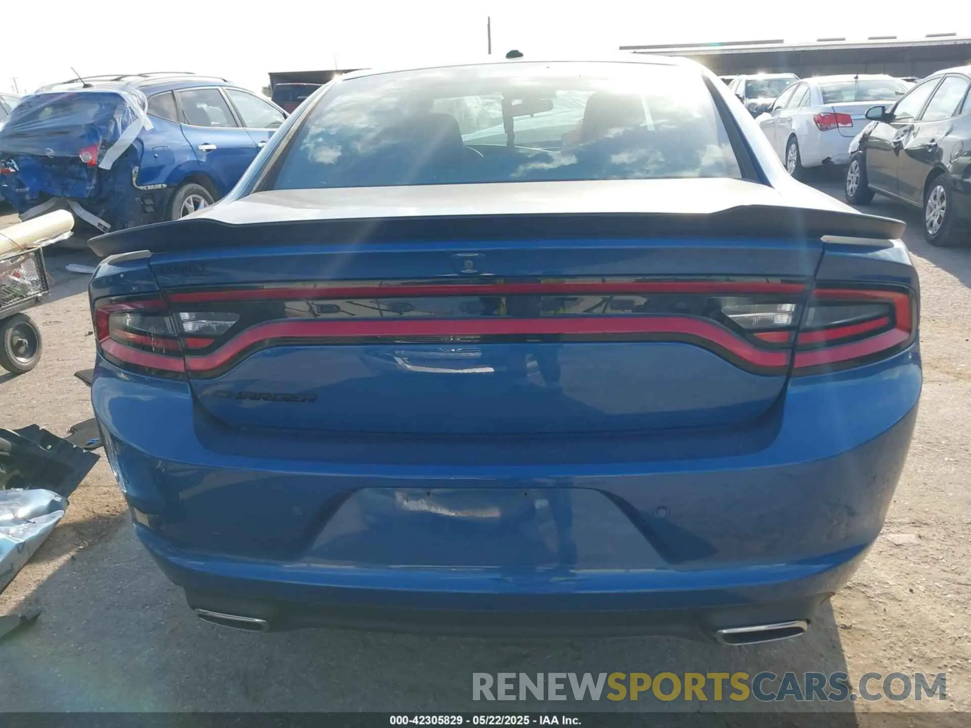 16 Photograph of a damaged car 2C3CDXBG6NH145913 DODGE CHARGER 2022