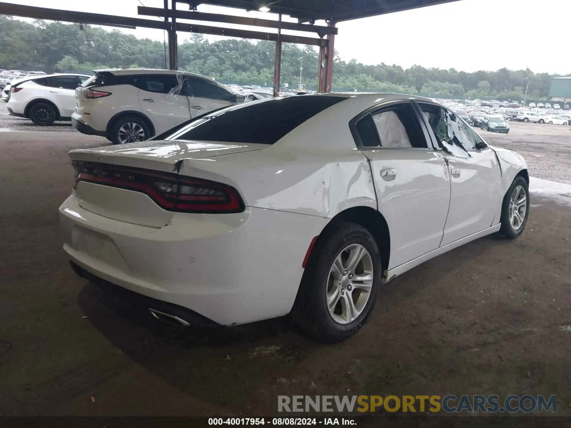 4 Photograph of a damaged car 2C3CDXBG6NH235076 DODGE CHARGER 2022