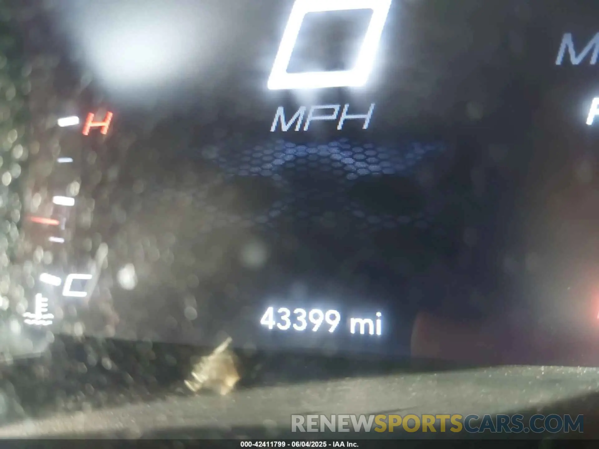 16 Photograph of a damaged car 2C3CDXBG7NH129705 DODGE CHARGER 2022