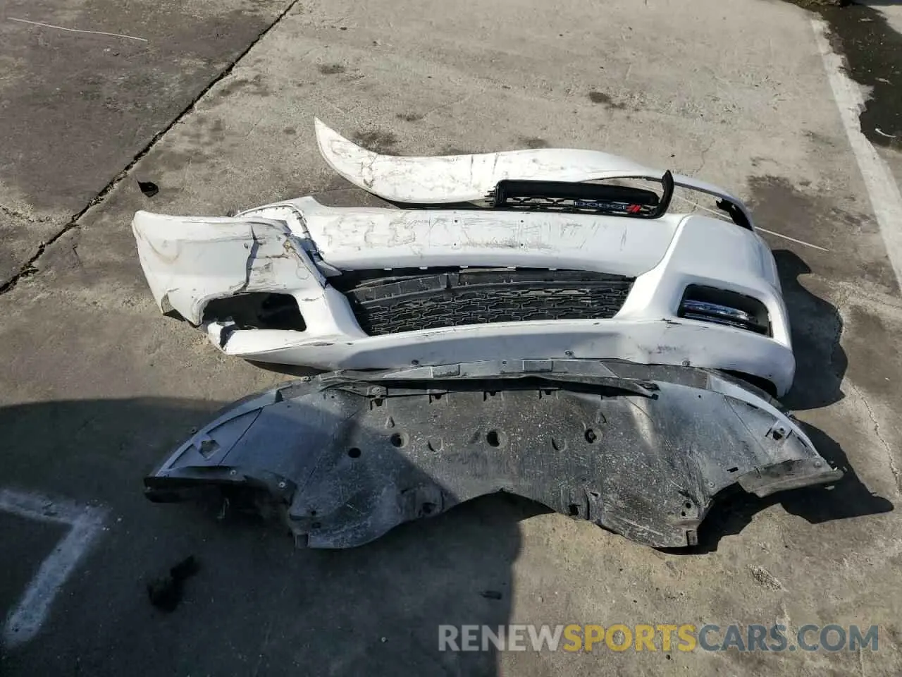 14 Photograph of a damaged car 2C3CDXBG7NH196577 DODGE CHARGER 2022
