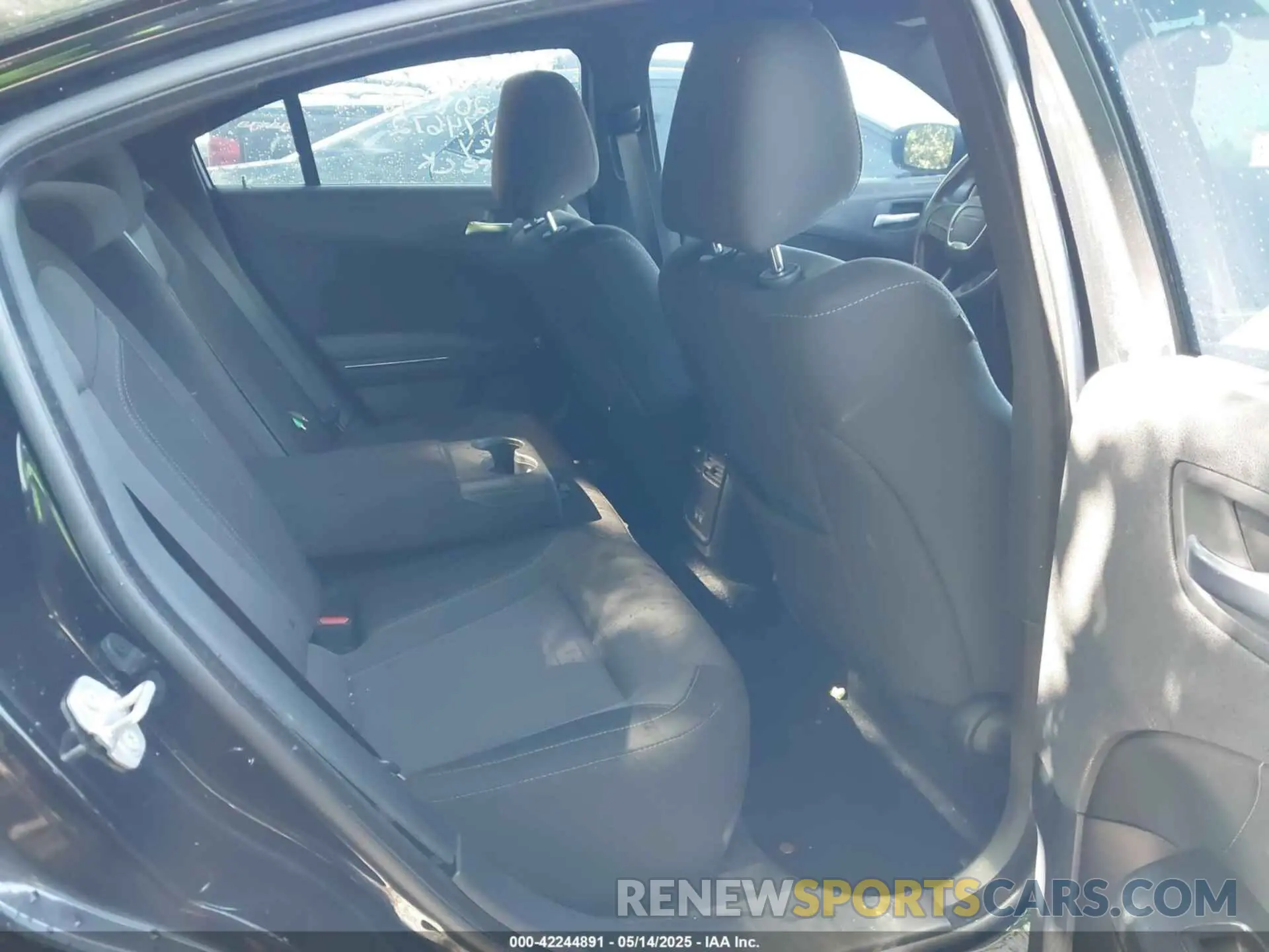 8 Photograph of a damaged car 2C3CDXBG7NH208548 DODGE CHARGER 2022