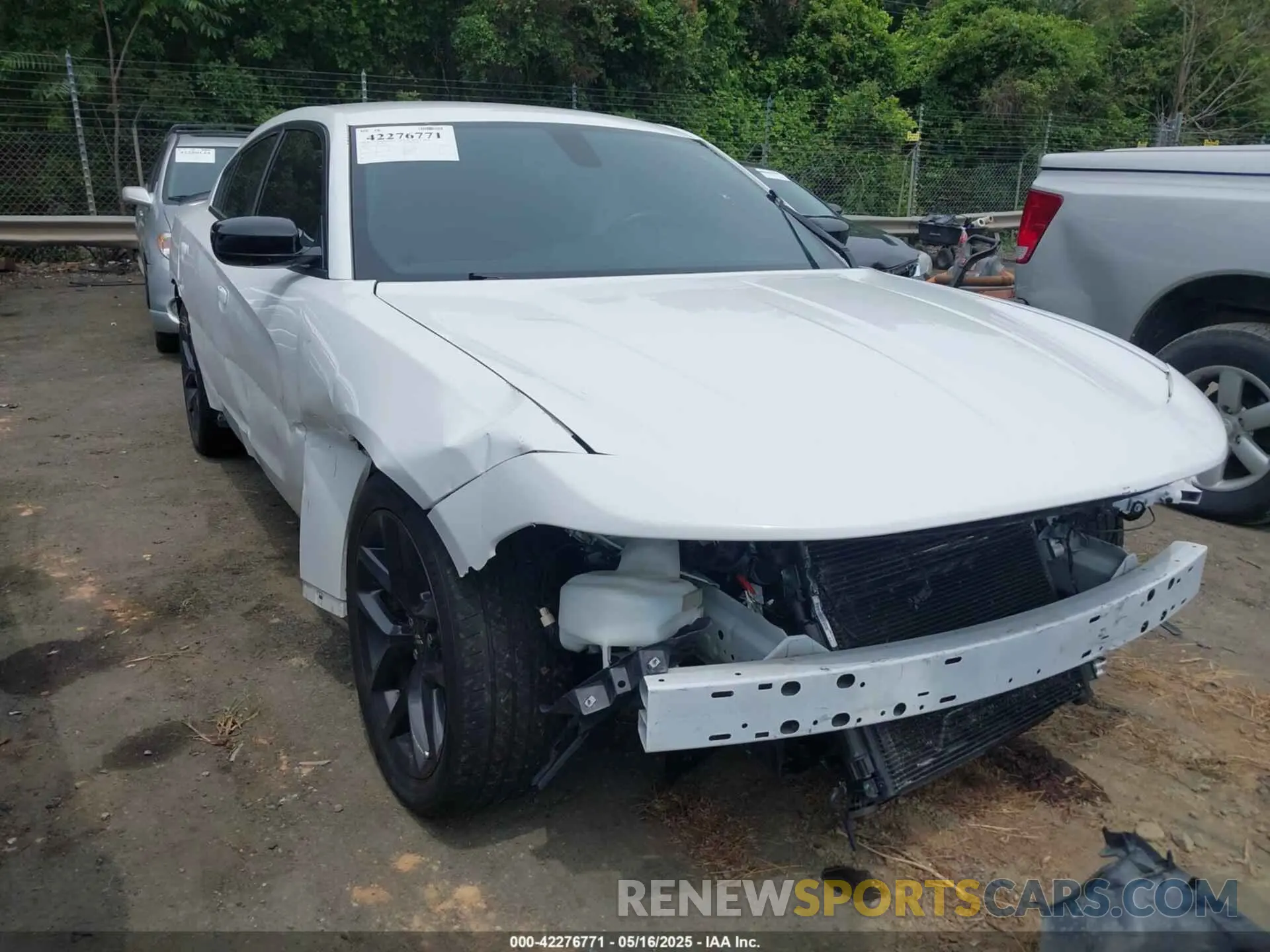 1 Photograph of a damaged car 2C3CDXBG7NH243476 DODGE CHARGER 2022