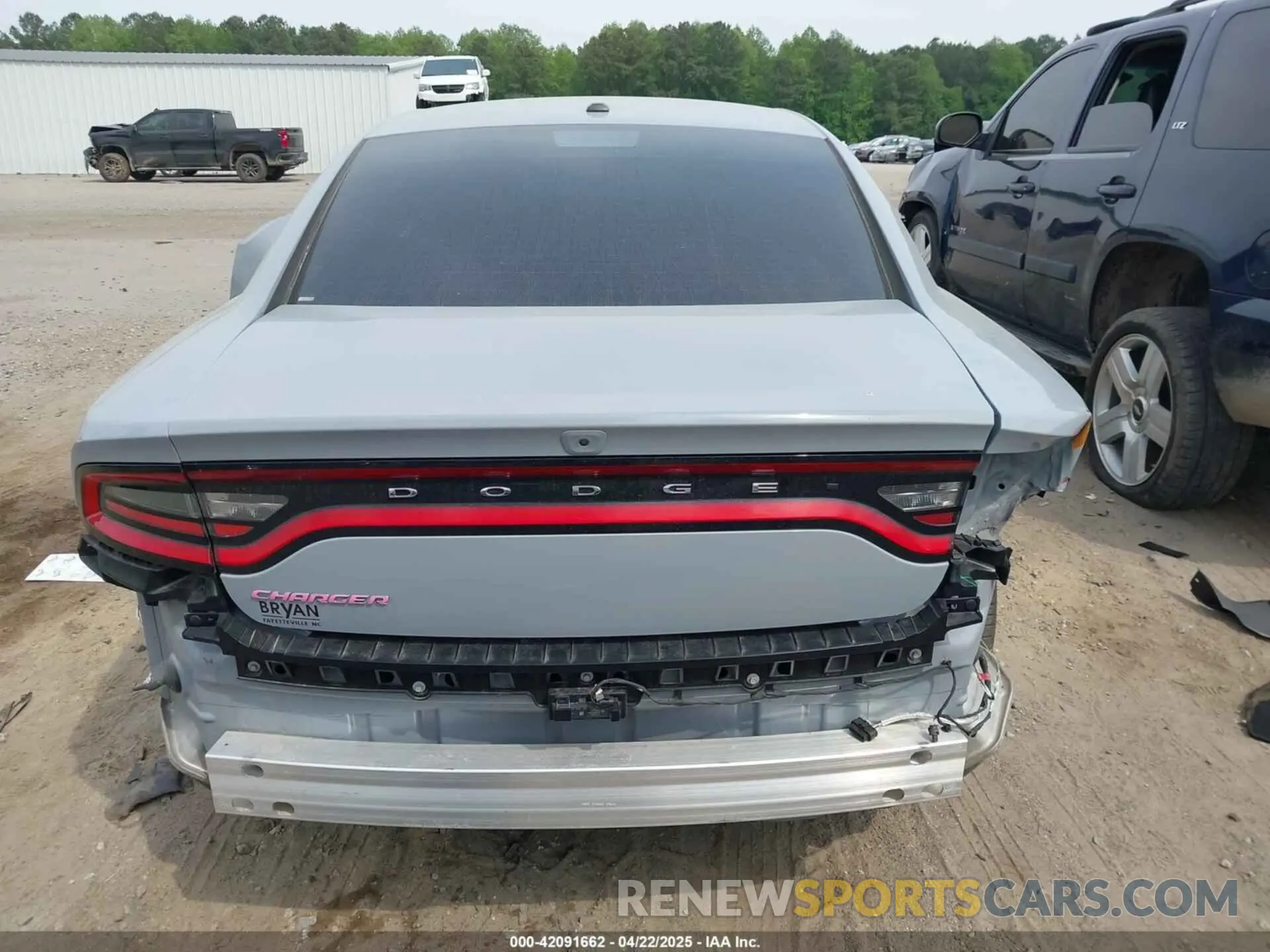 17 Photograph of a damaged car 2C3CDXBG8NH235161 DODGE CHARGER 2022