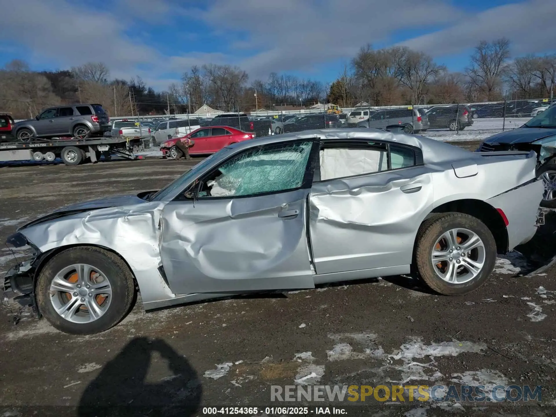 14 Photograph of a damaged car 2C3CDXBG9NH118995 DODGE CHARGER 2022