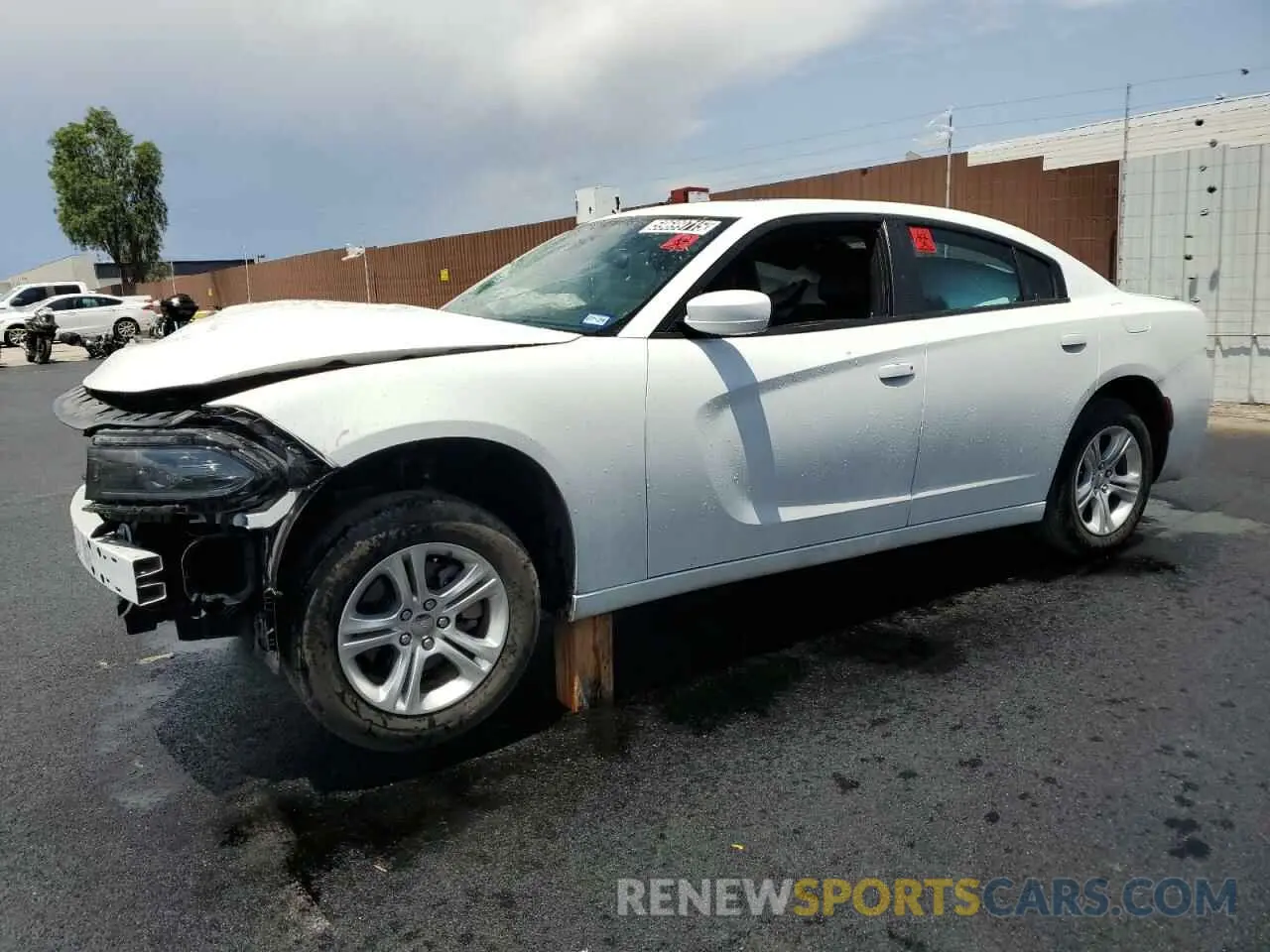 1 Photograph of a damaged car 2C3CDXBG9NH197147 DODGE CHARGER 2022