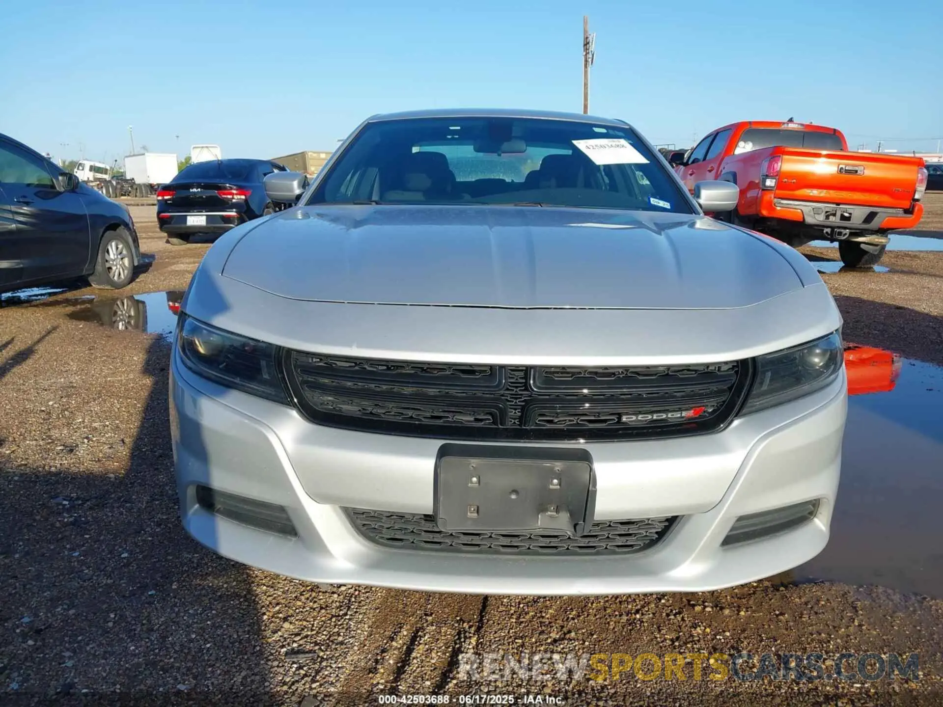 12 Photograph of a damaged car 2C3CDXBG9NH250526 DODGE CHARGER 2022