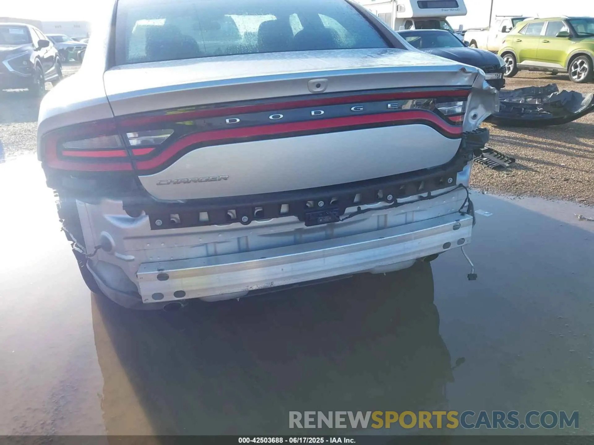 6 Photograph of a damaged car 2C3CDXBG9NH250526 DODGE CHARGER 2022