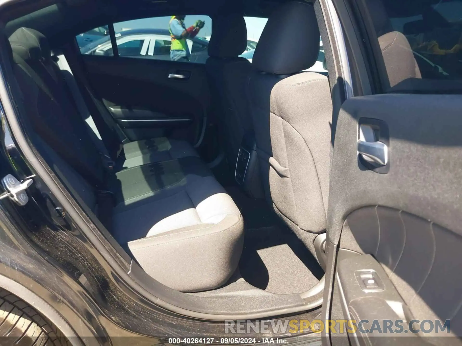 8 Photograph of a damaged car 2C3CDXBGXNH183046 DODGE CHARGER 2022