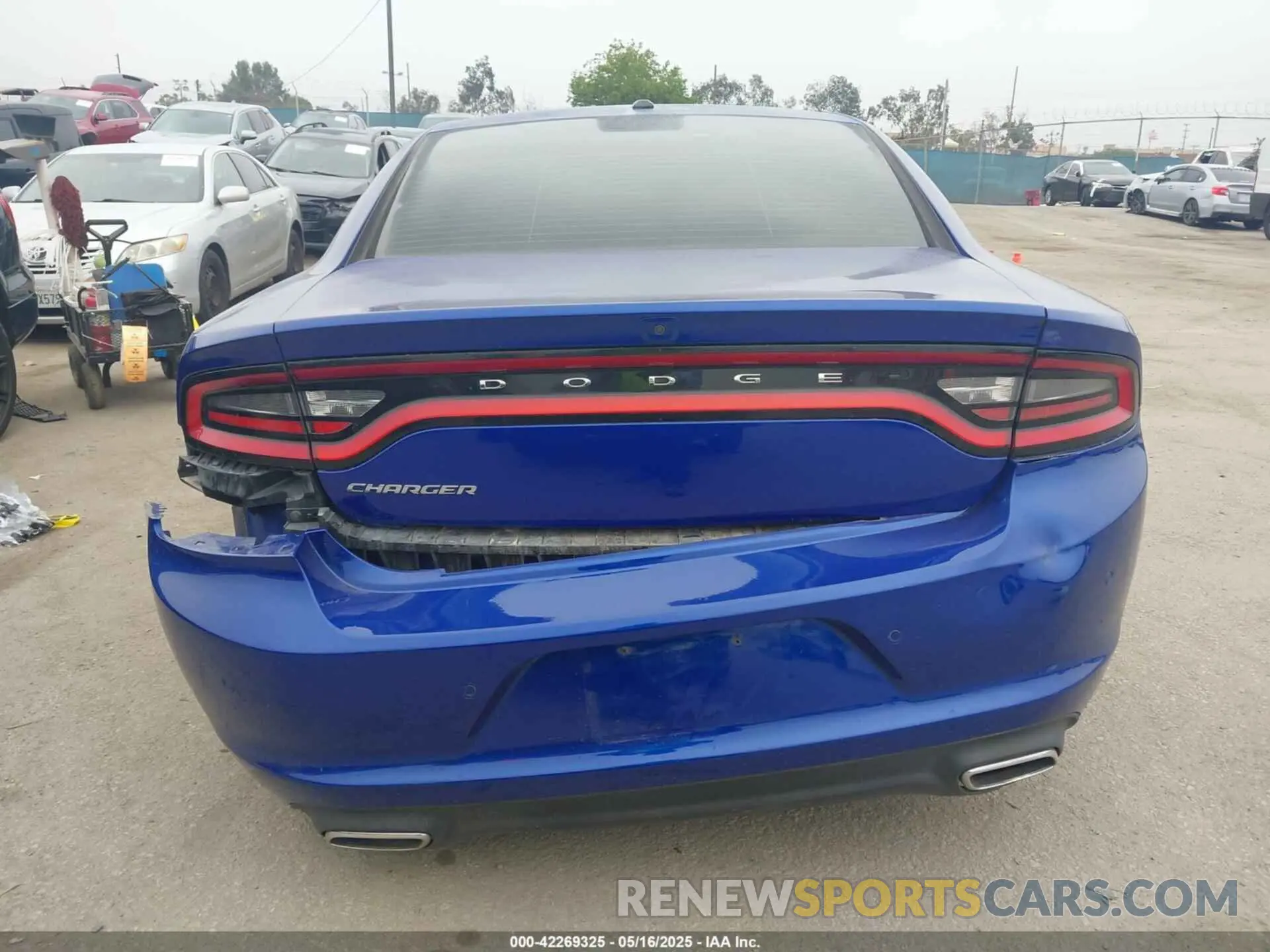 16 Photograph of a damaged car 2C3CDXBGXNH231127 DODGE CHARGER 2022