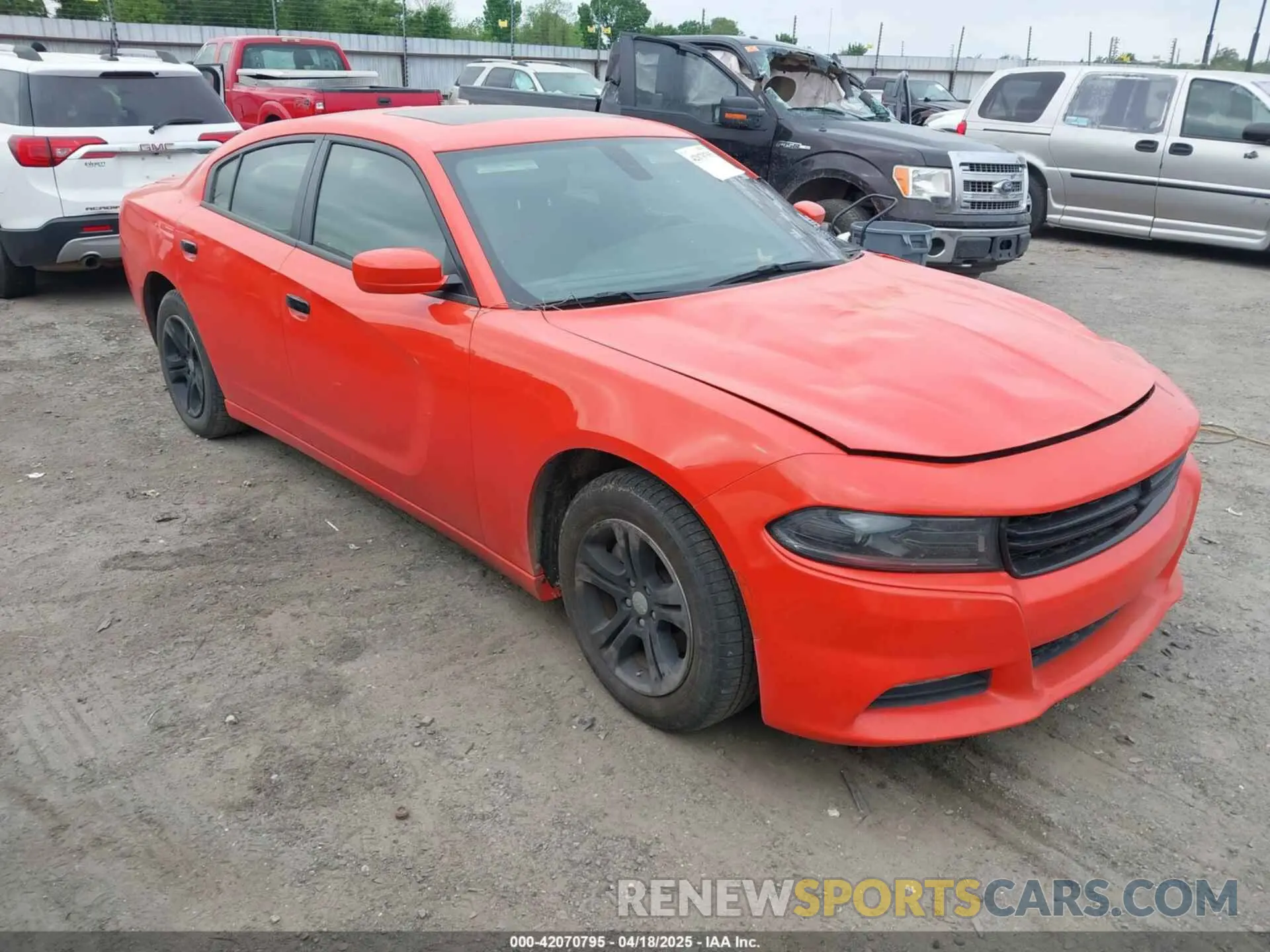 1 Photograph of a damaged car 2C3CDXBGXNH256769 DODGE CHARGER 2022