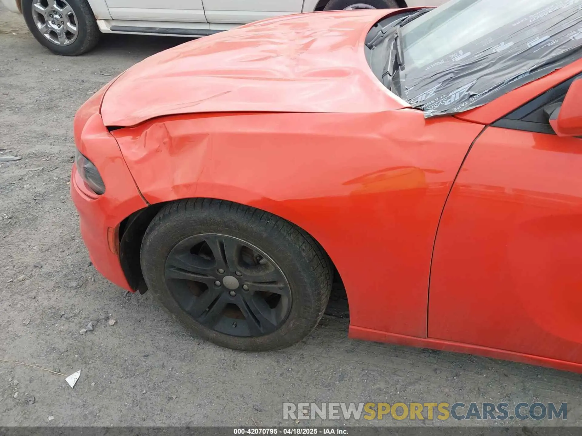 14 Photograph of a damaged car 2C3CDXBGXNH256769 DODGE CHARGER 2022