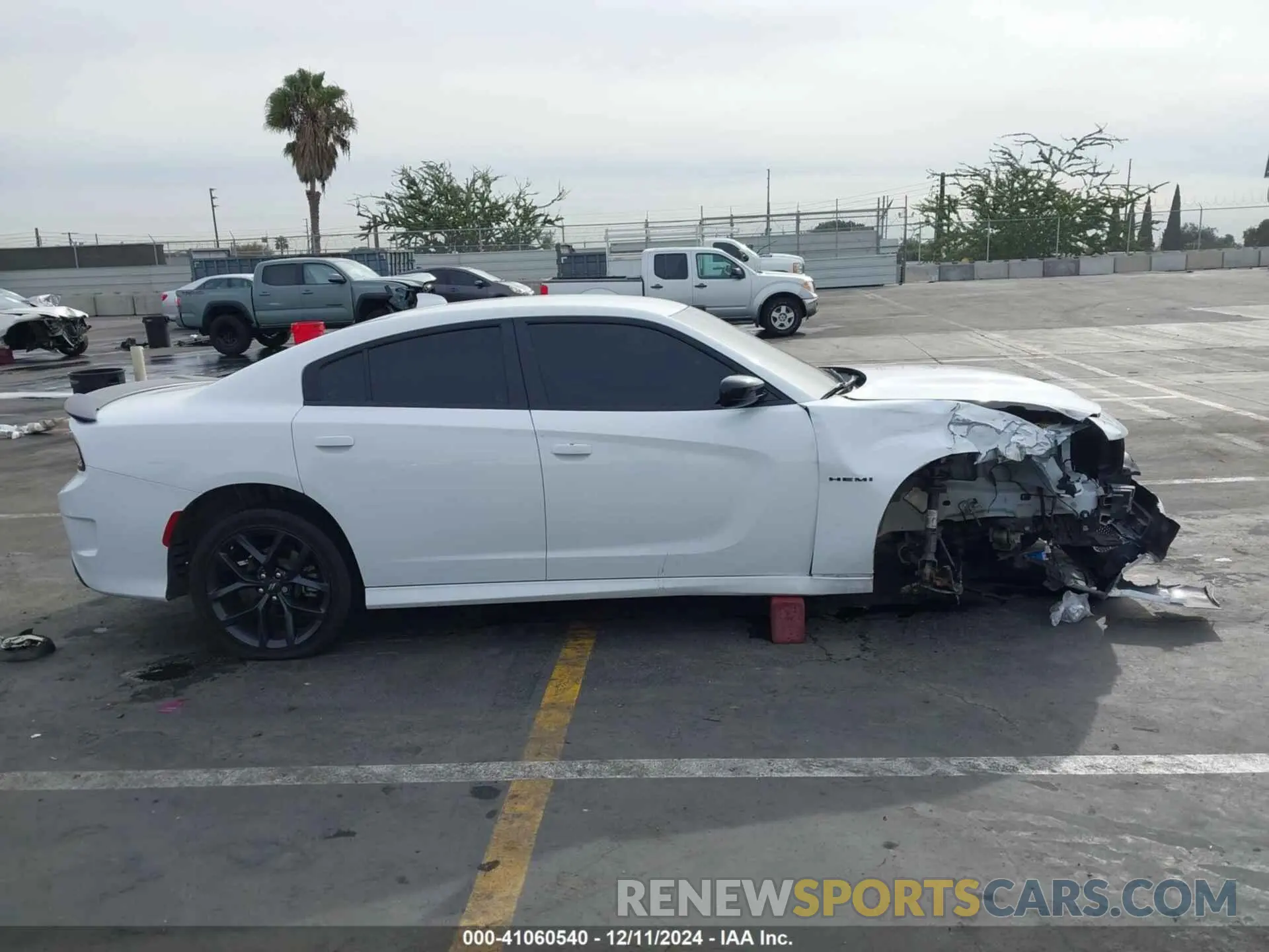 13 Photograph of a damaged car 2C3CDXCT0NH248546 DODGE CHARGER 2022