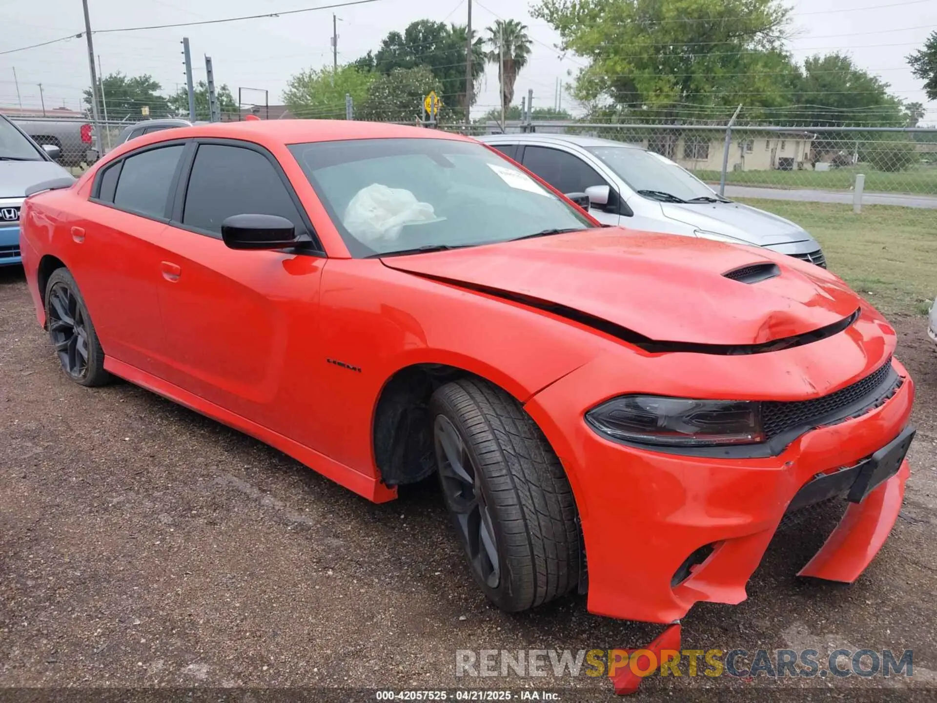 1 Photograph of a damaged car 2C3CDXCT1NH169757 DODGE CHARGER 2022