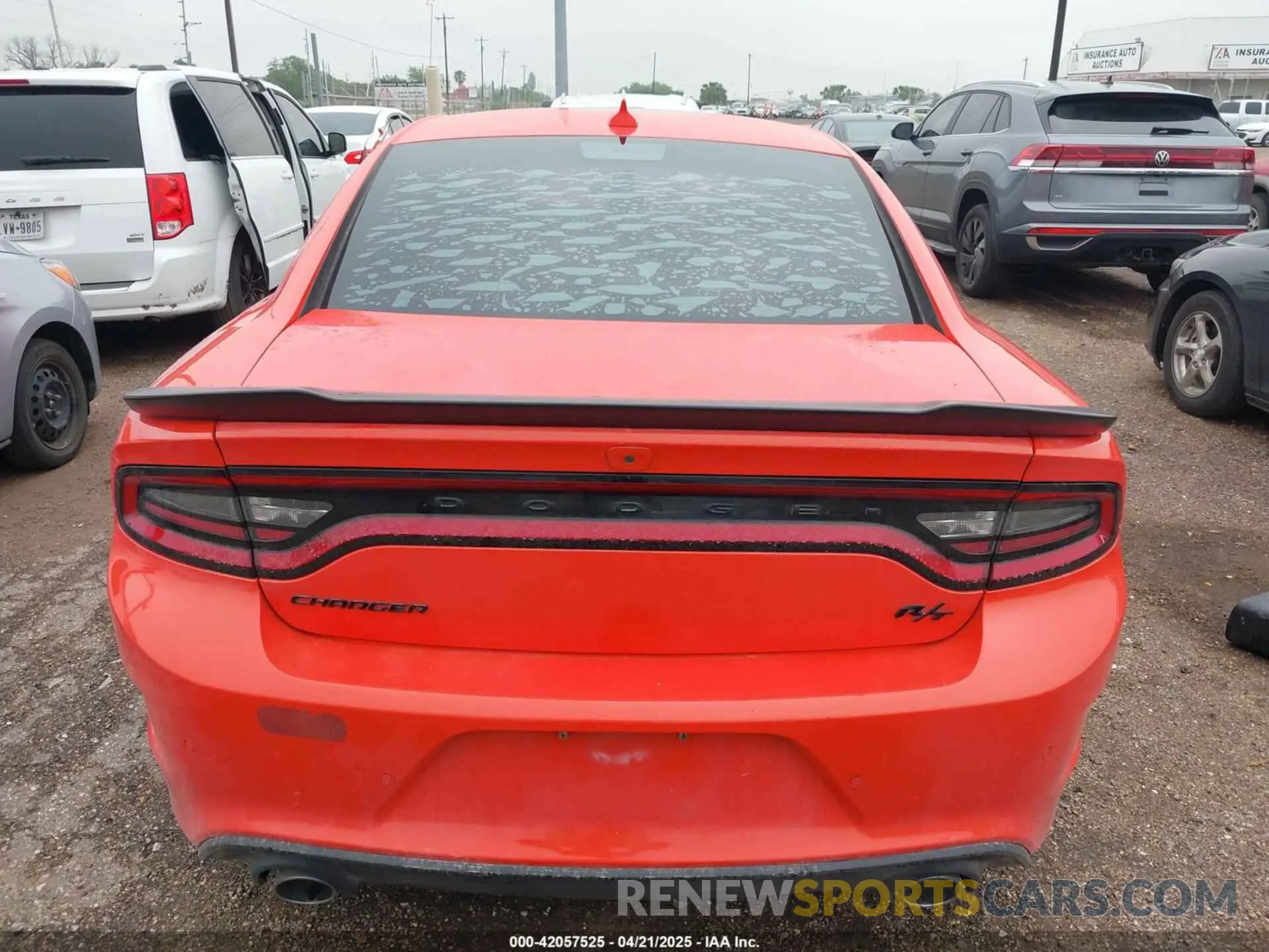 16 Photograph of a damaged car 2C3CDXCT1NH169757 DODGE CHARGER 2022