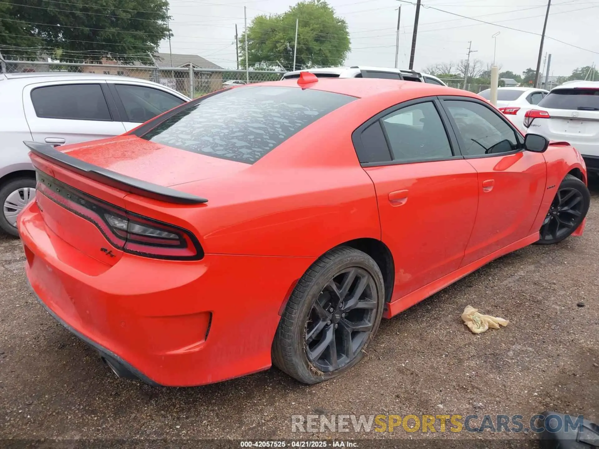 4 Photograph of a damaged car 2C3CDXCT1NH169757 DODGE CHARGER 2022