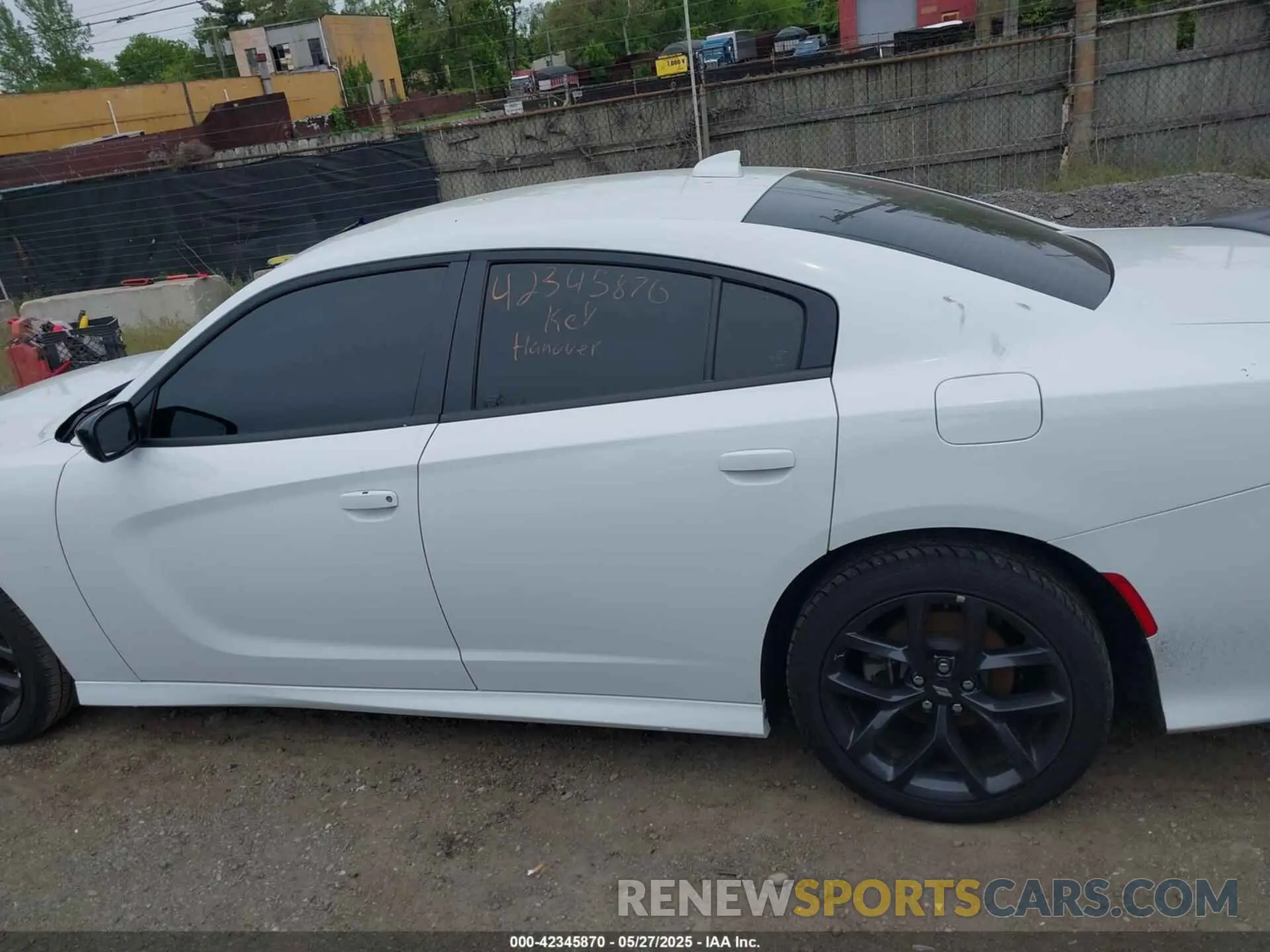 14 Photograph of a damaged car 2C3CDXCT2NH240271 DODGE CHARGER 2022