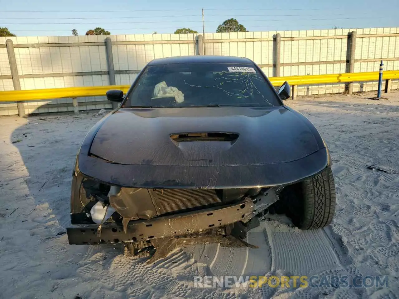 5 Photograph of a damaged car 2C3CDXCT4NH110864 DODGE CHARGER 2022