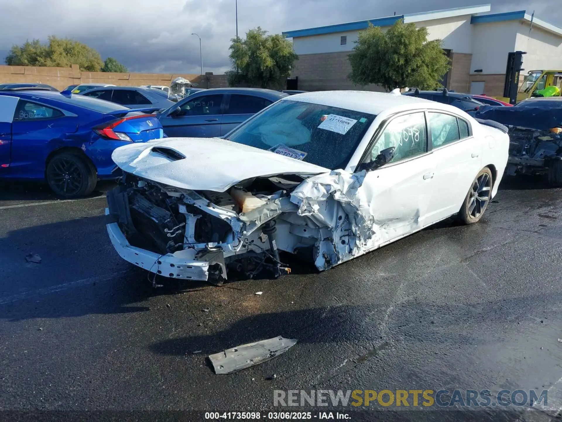 18 Photograph of a damaged car 2C3CDXCT4NH202170 DODGE CHARGER 2022