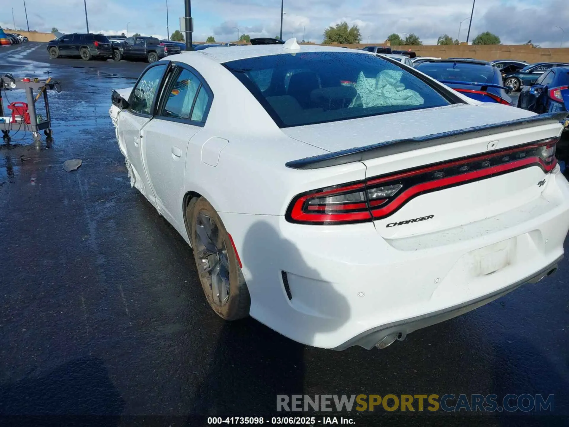 3 Photograph of a damaged car 2C3CDXCT4NH202170 DODGE CHARGER 2022