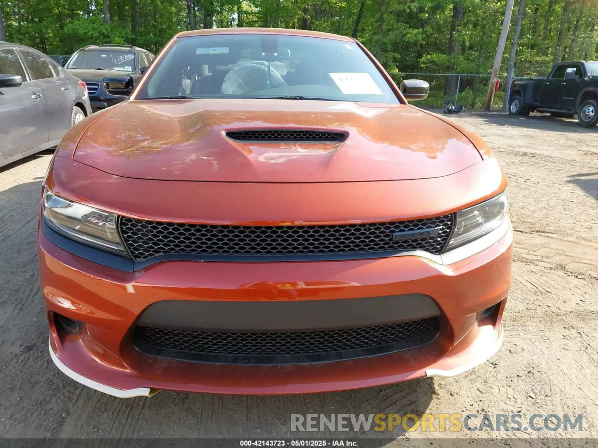 13 Photograph of a damaged car 2C3CDXCT4NH208454 DODGE CHARGER 2022