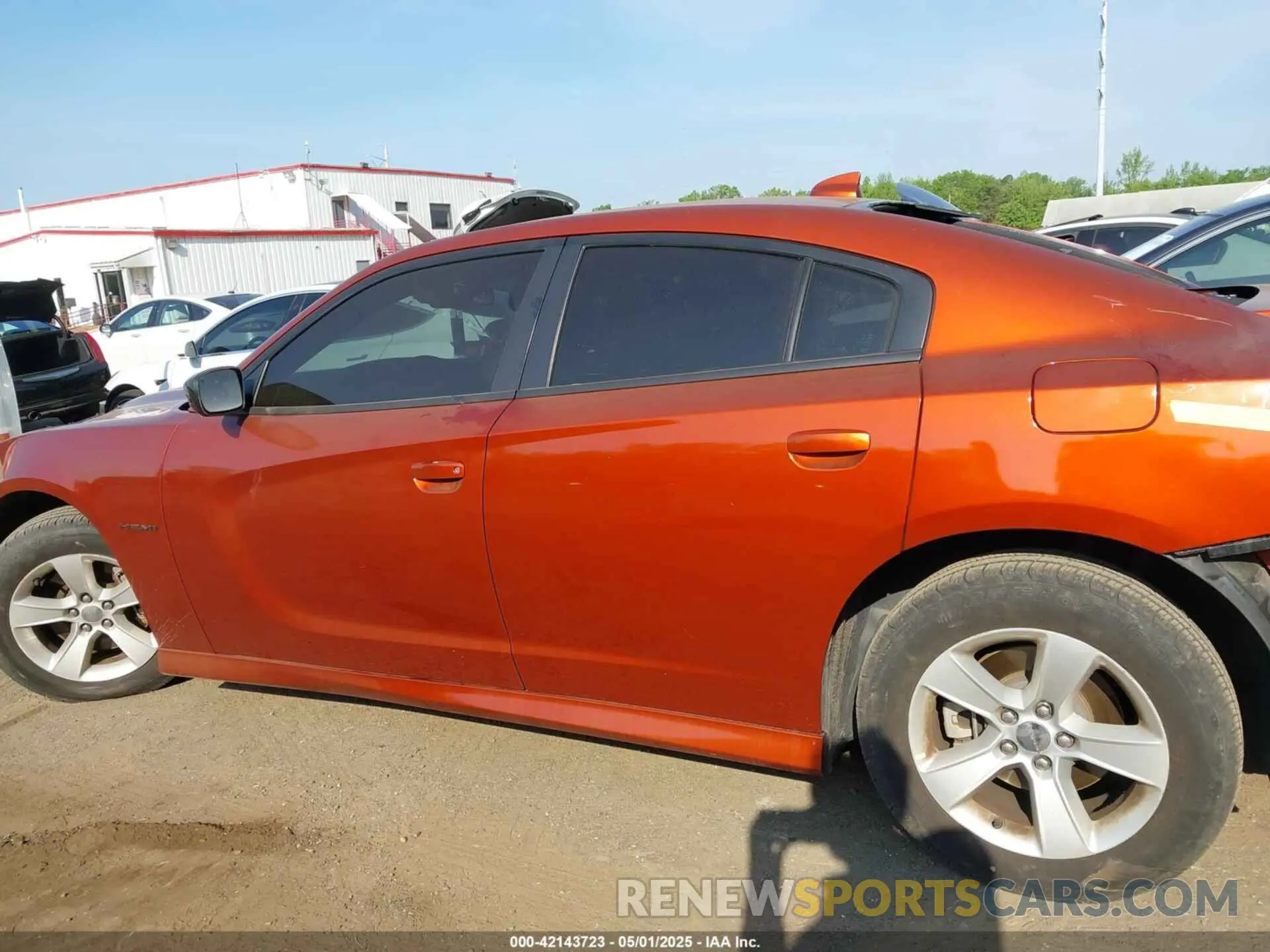 15 Photograph of a damaged car 2C3CDXCT4NH208454 DODGE CHARGER 2022