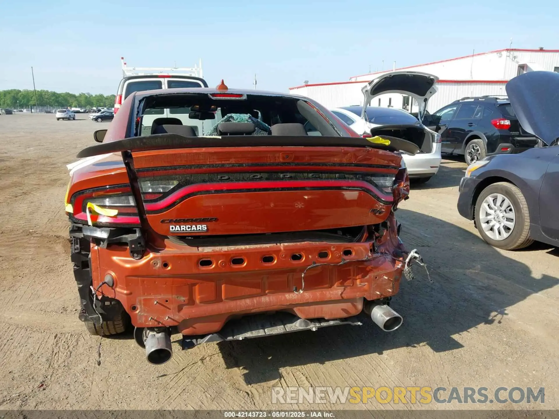 17 Photograph of a damaged car 2C3CDXCT4NH208454 DODGE CHARGER 2022