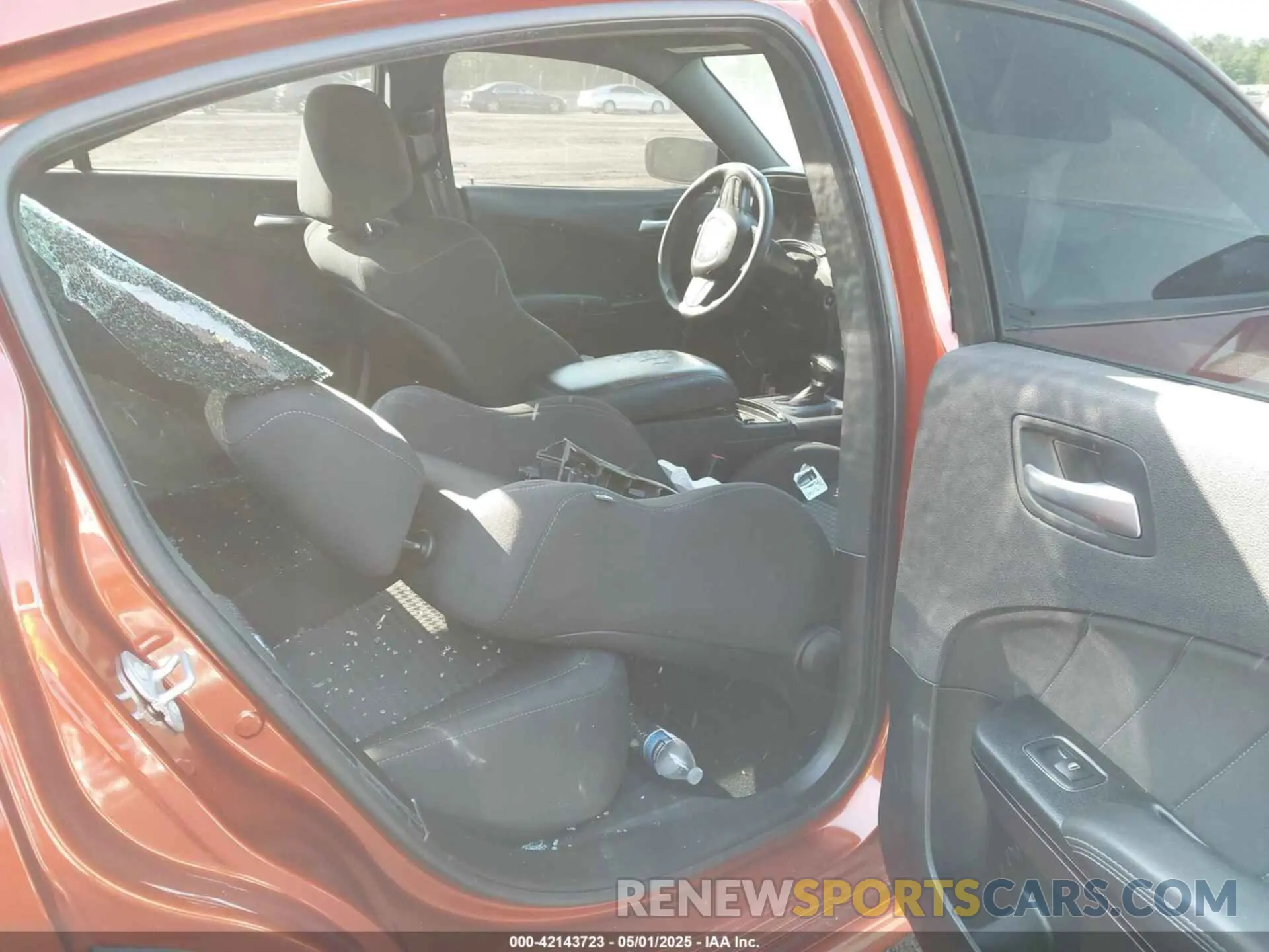 8 Photograph of a damaged car 2C3CDXCT4NH208454 DODGE CHARGER 2022