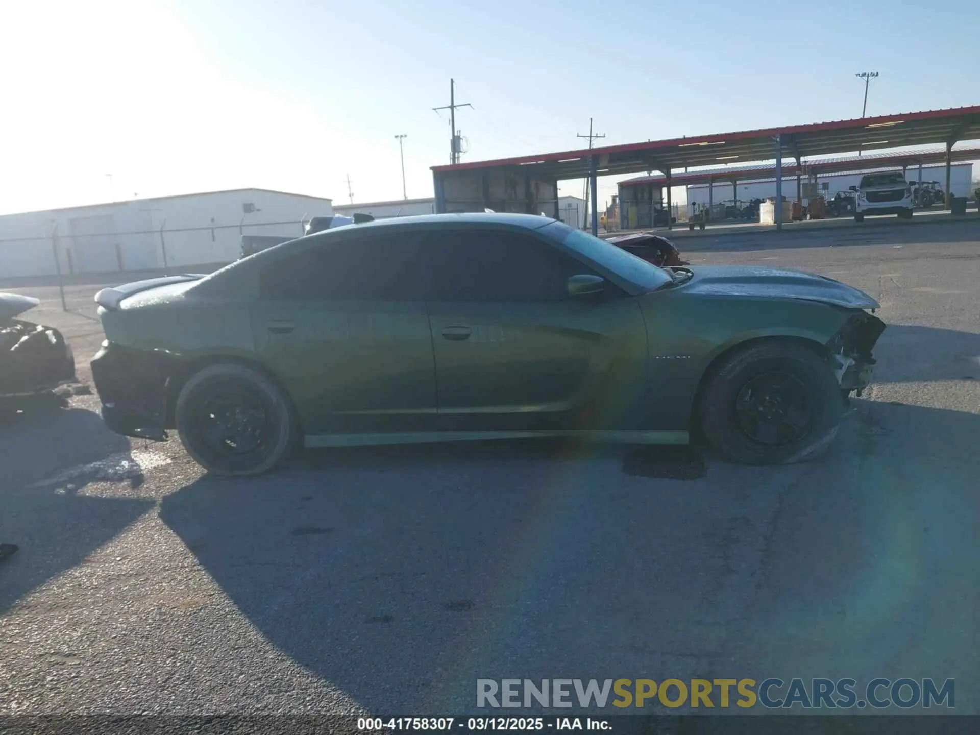 13 Photograph of a damaged car 2C3CDXCT6NH202445 DODGE CHARGER 2022
