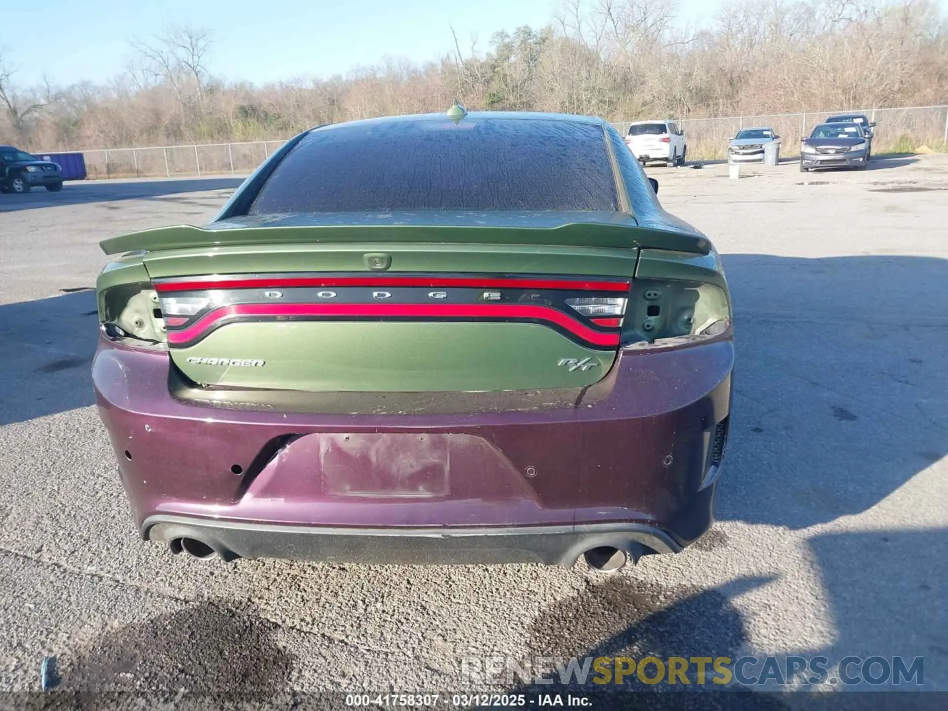 16 Photograph of a damaged car 2C3CDXCT6NH202445 DODGE CHARGER 2022