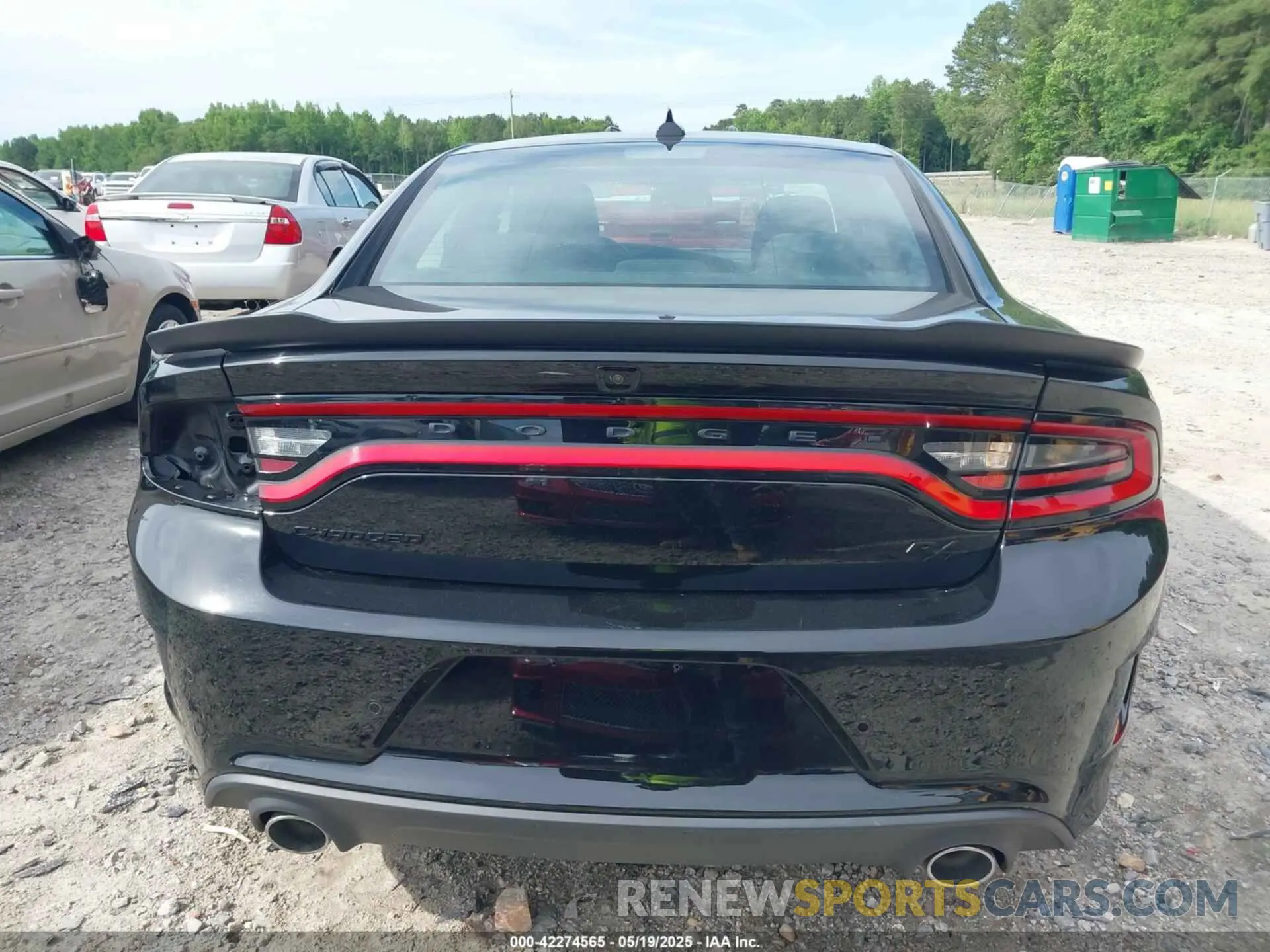 17 Photograph of a damaged car 2C3CDXCT7NH194873 DODGE CHARGER 2022