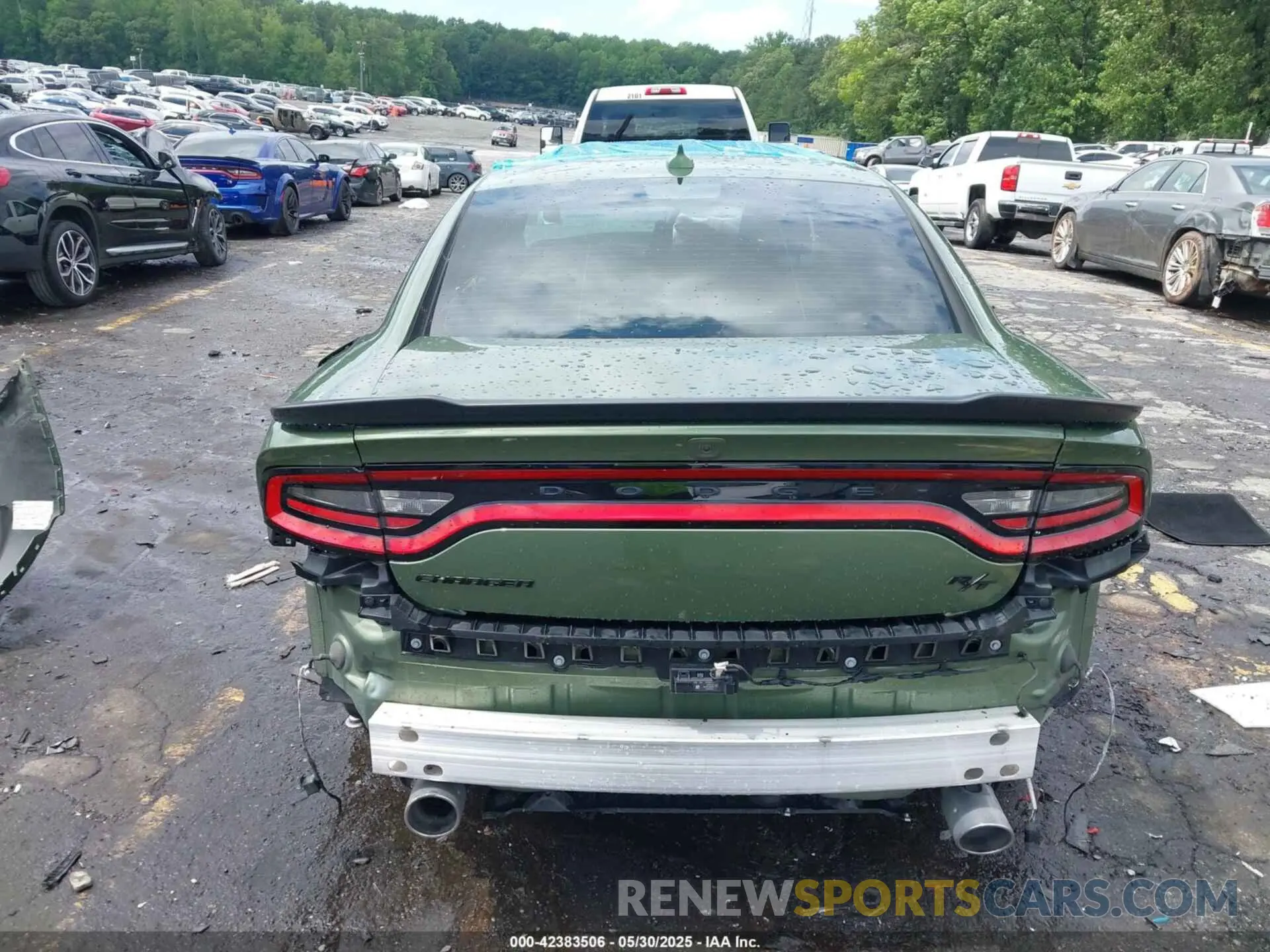 16 Photograph of a damaged car 2C3CDXCT7NH236149 DODGE CHARGER 2022