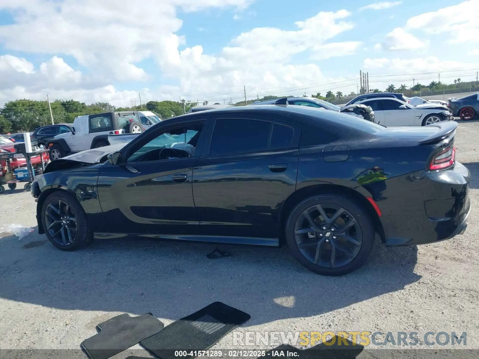 14 Photograph of a damaged car 2C3CDXCT8NH244227 DODGE CHARGER 2022