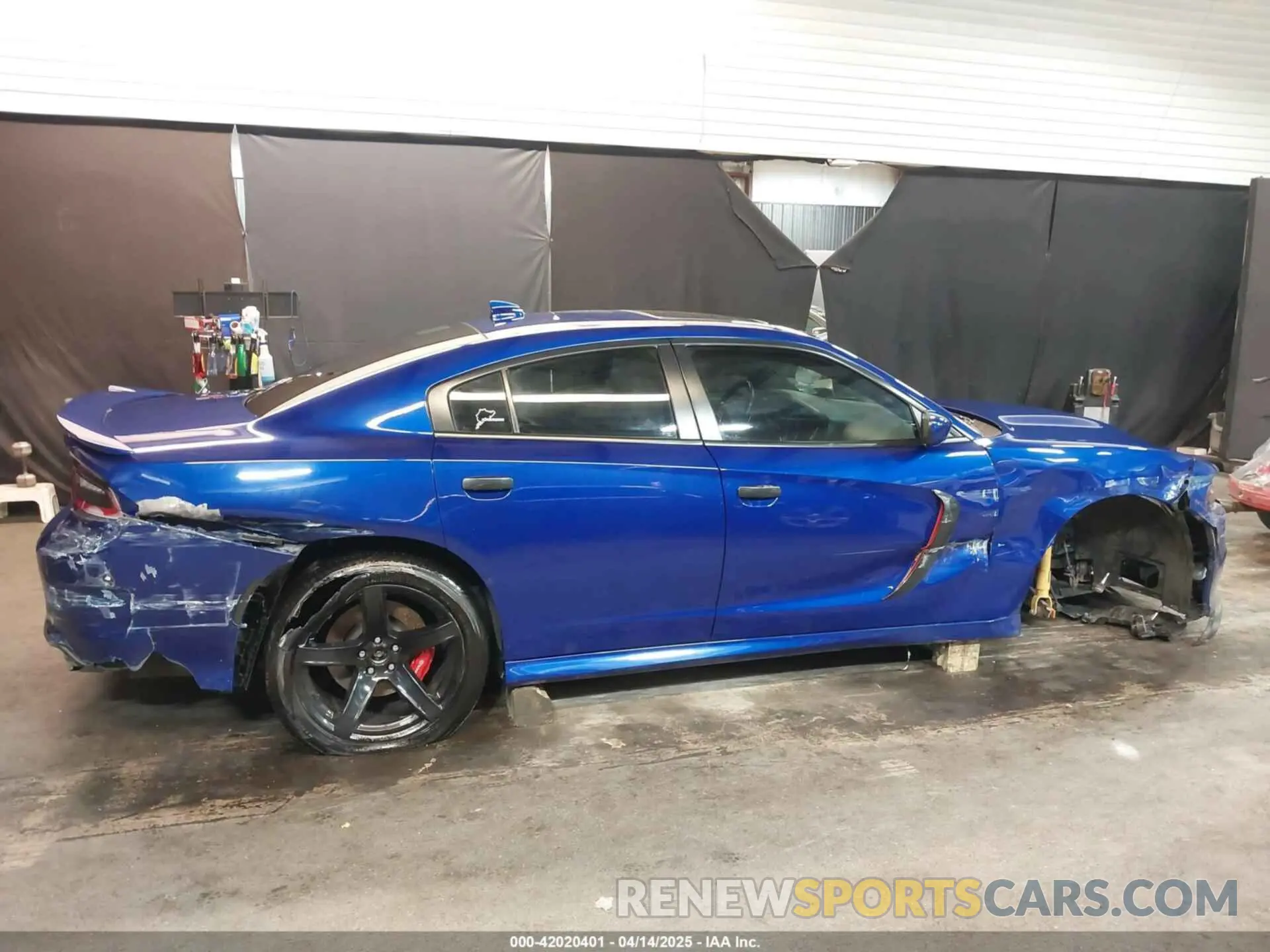 6 Photograph of a damaged car 2C3CDXCT9NH127952 DODGE CHARGER 2022