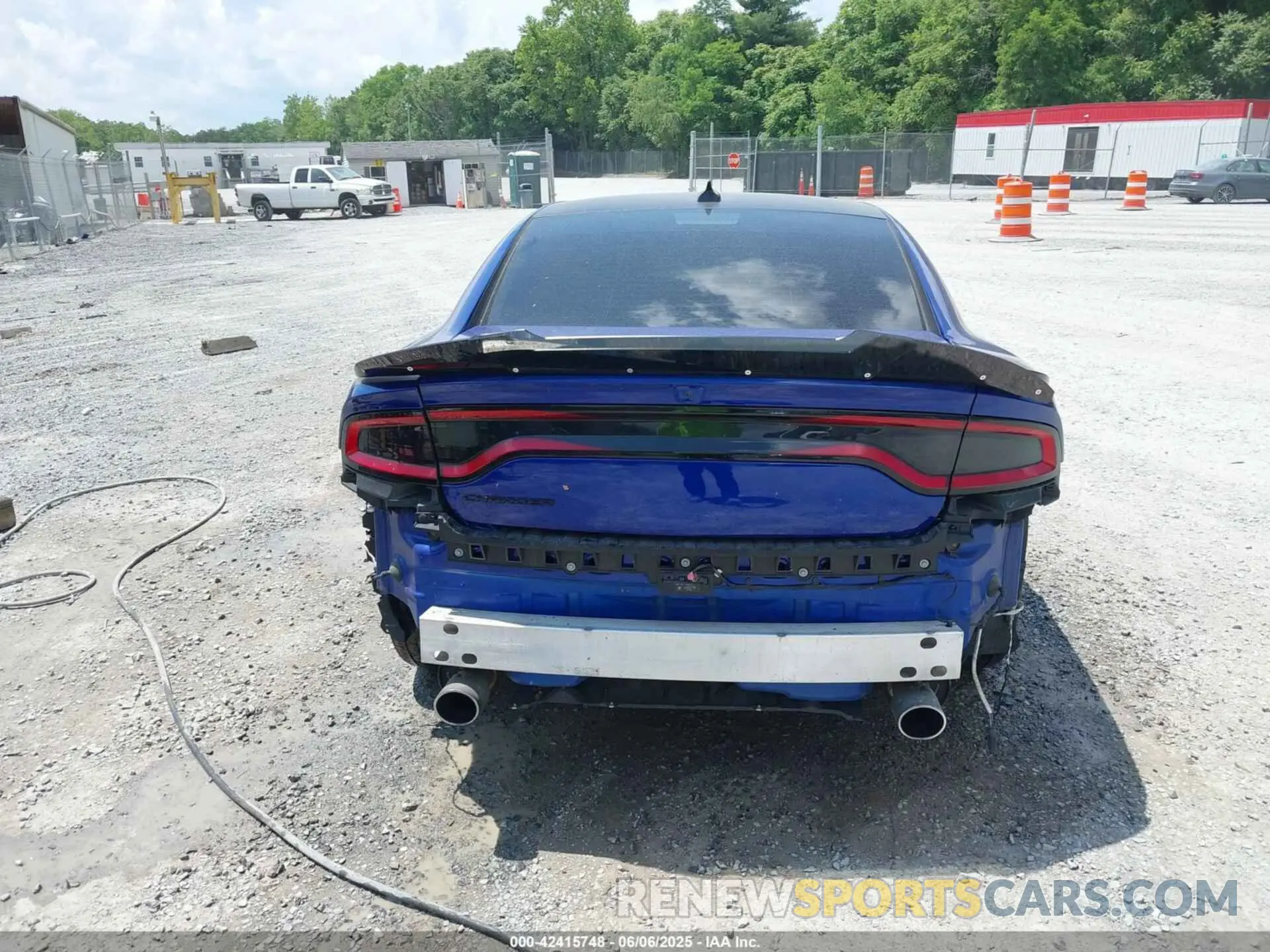 16 Photograph of a damaged car 2C3CDXCT9NH232197 DODGE CHARGER 2022