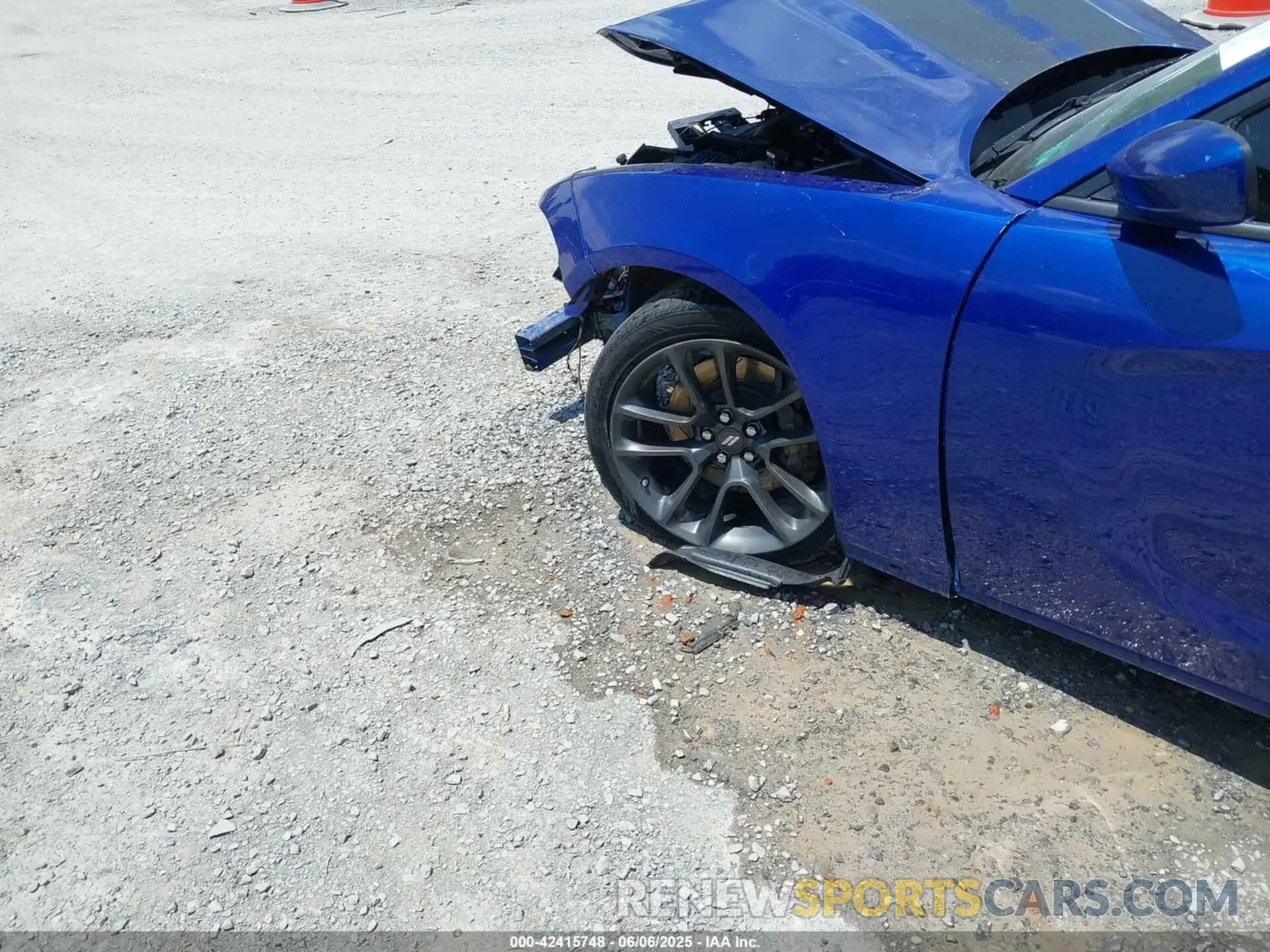 17 Photograph of a damaged car 2C3CDXCT9NH232197 DODGE CHARGER 2022