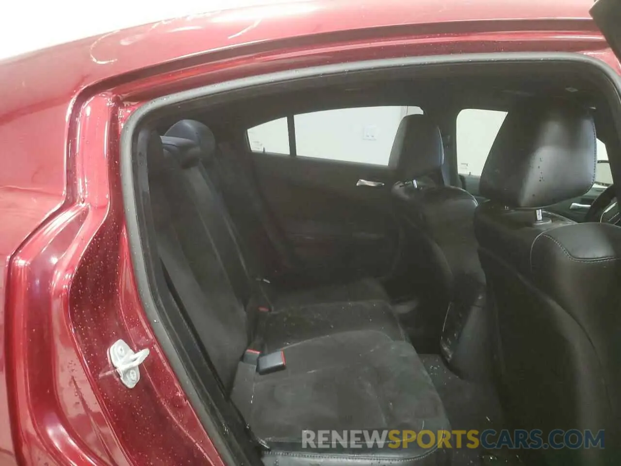 10 Photograph of a damaged car 2C3CDXCTXNH130388 DODGE CHARGER 2022