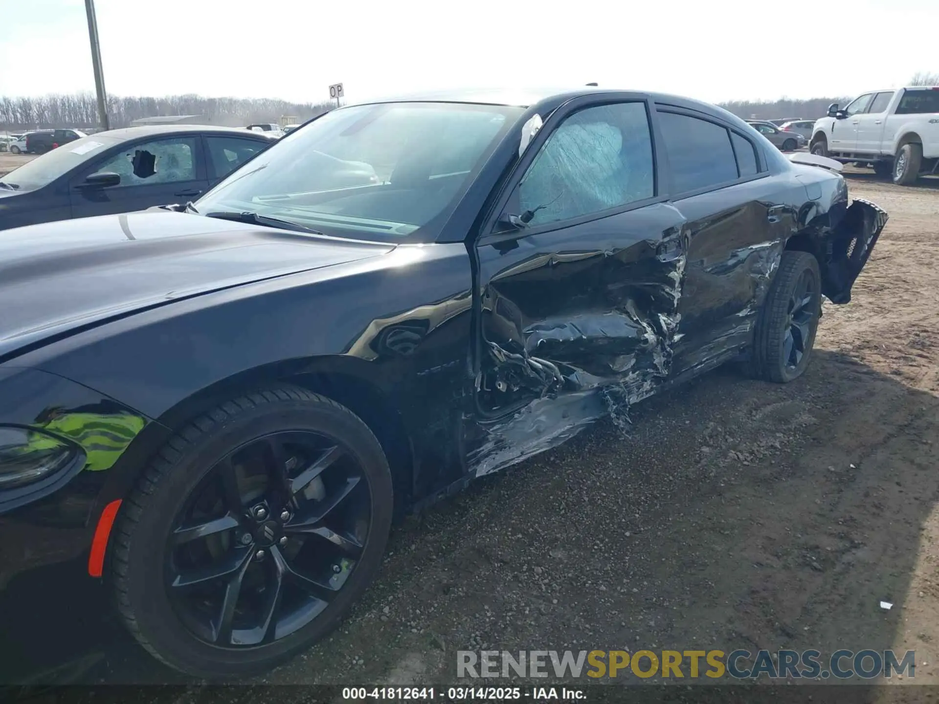 18 Photograph of a damaged car 2C3CDXCTXNH170292 DODGE CHARGER 2022
