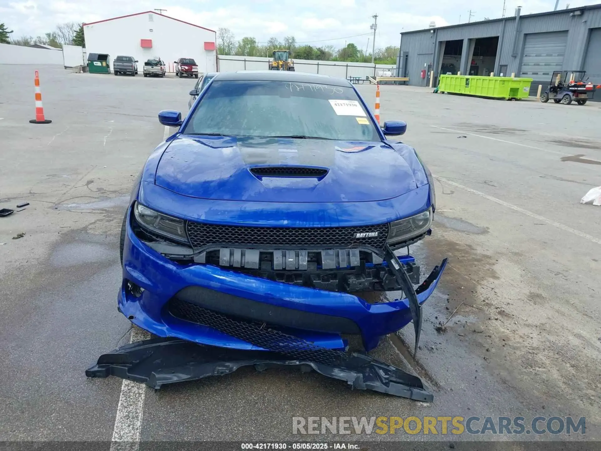 12 Photograph of a damaged car 2C3CDXCTXNH202688 DODGE CHARGER 2022